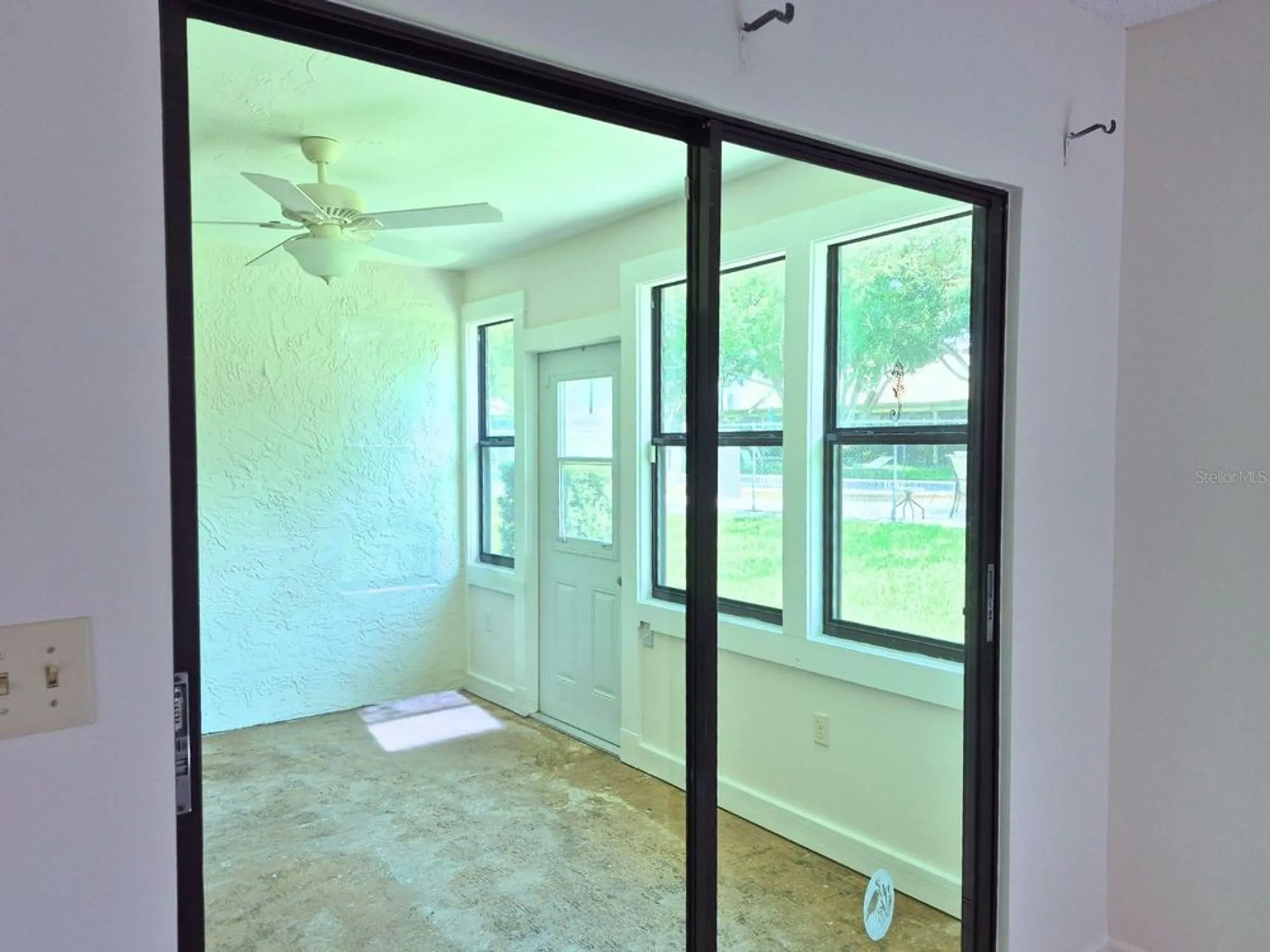 Property Slideshow image 17 of 31 | 1306 golfview dr # 1306, Tarpon Springs, FL, 34689