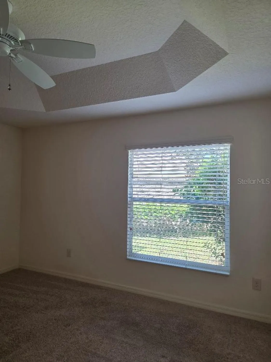 Property Slideshow image 10 of 24 | 2149 sandalwood pl, The Villages, FL, 32163