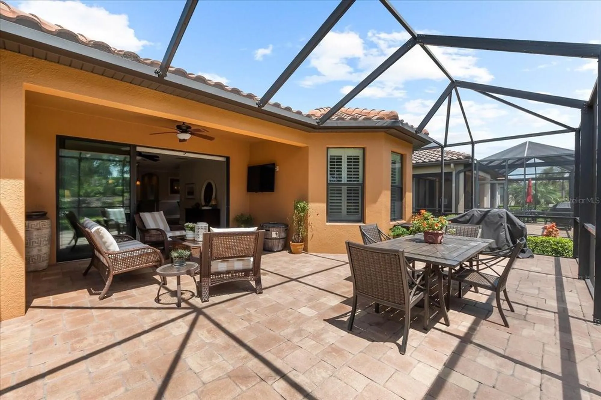 Property Slideshow image 36 of 74 | 5121 serata dr, Lakewood Ranch, FL, 34211