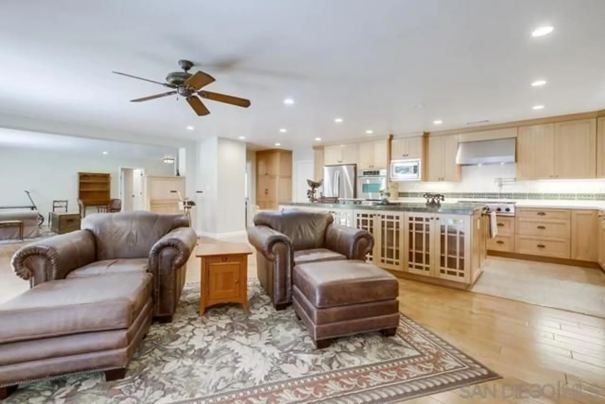 Property Slideshow image 10 of 44 | 1454 la plaza dr, San Marcos, CA, 92078