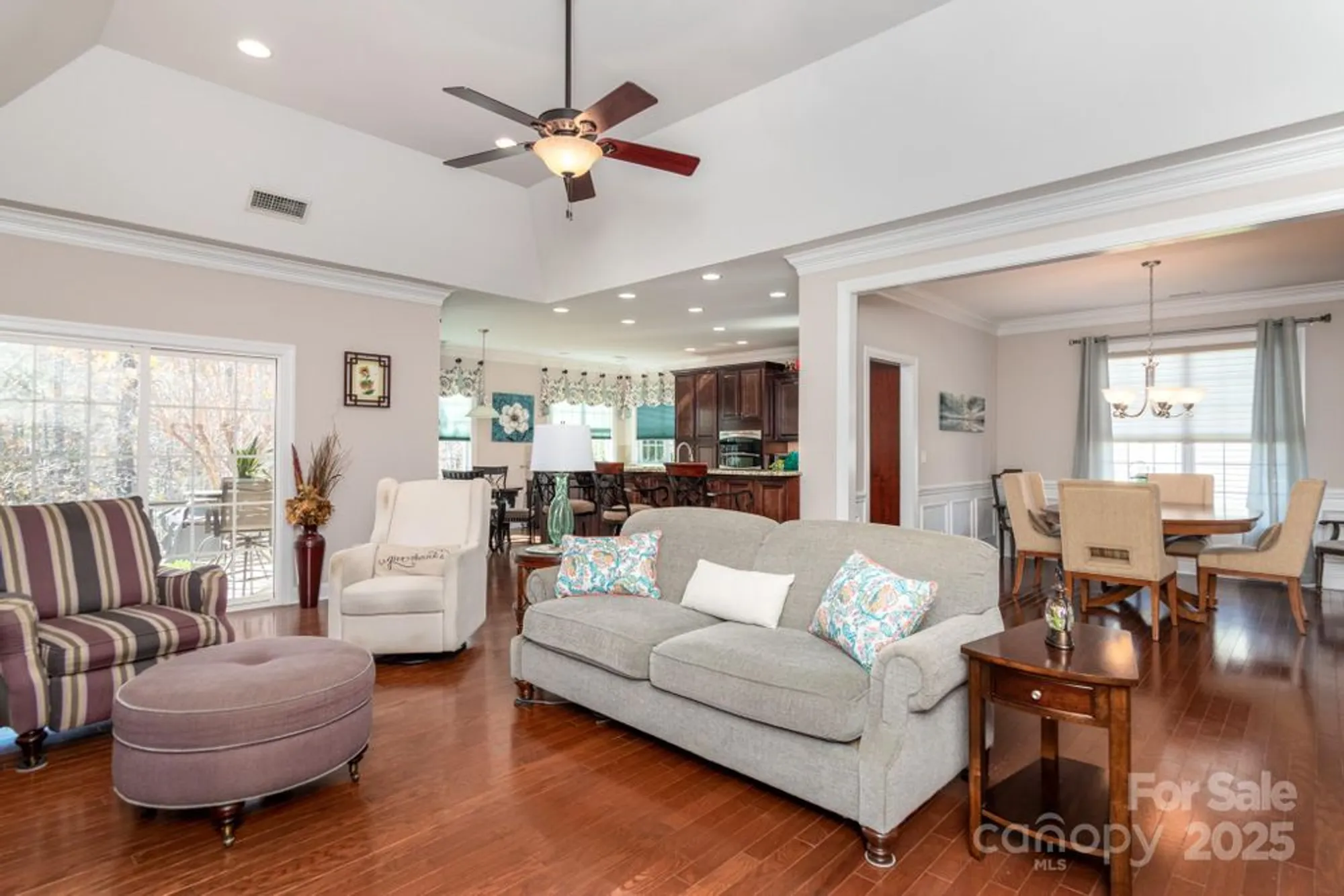 Property Slideshow image 8 of 44 | 12612 meetinghouse dr, Cornelius, NC, 28031