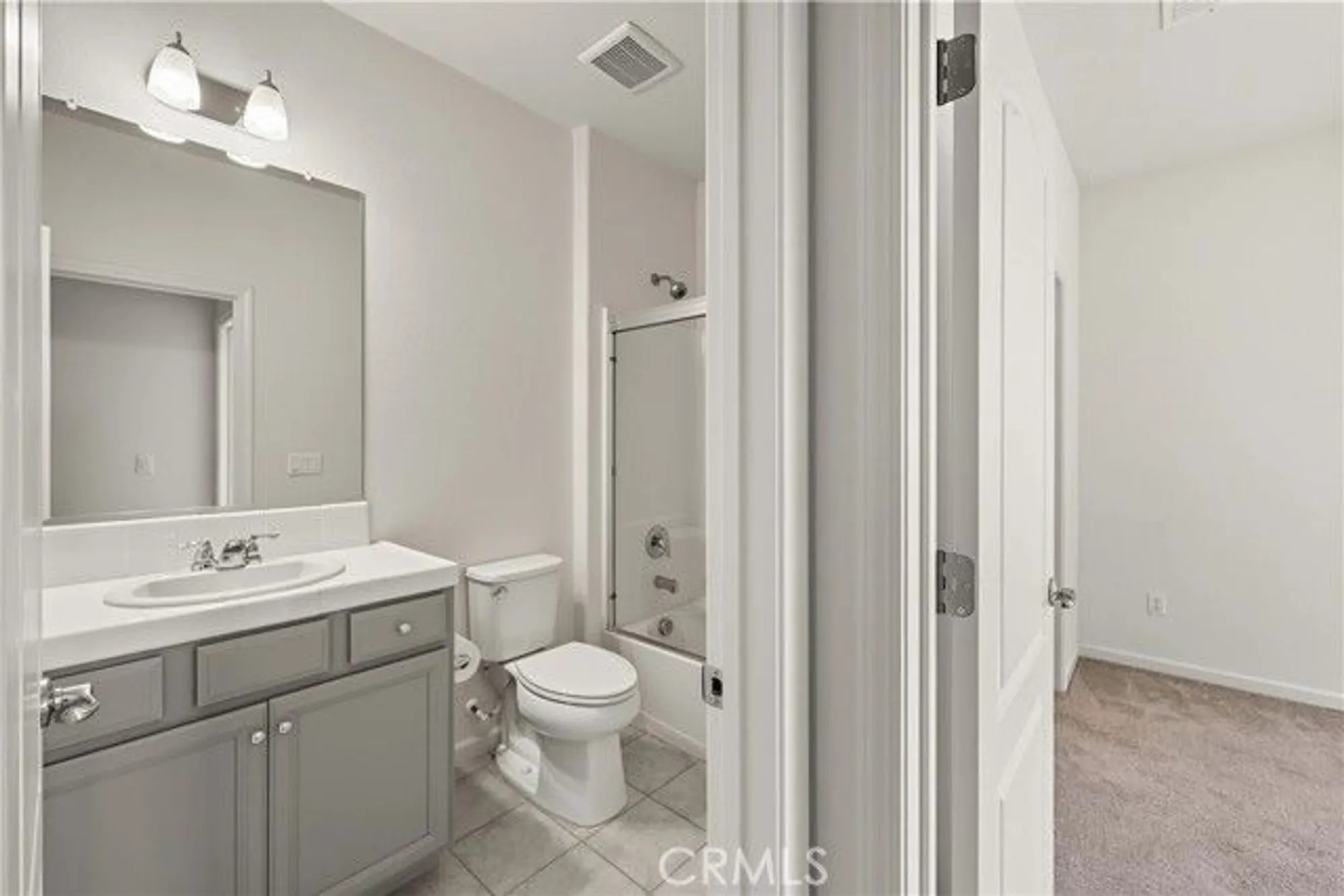 Property Slideshow image 16 of 45 | 737 betten st, Los Banos, CA, 93635