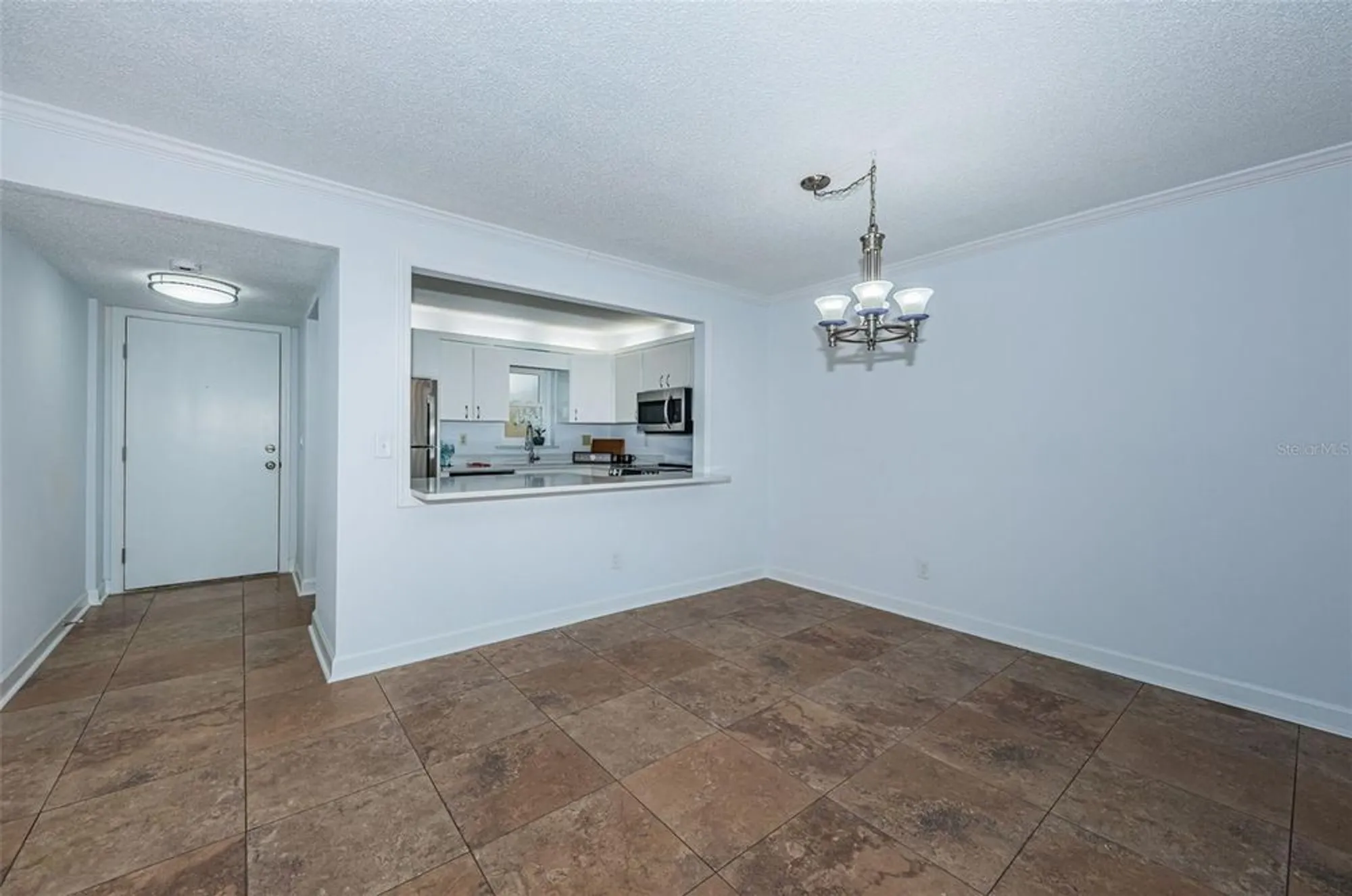 Property Slideshow image 5 of 90 | 7420 bay island dr 171, South Pasadena, FL, 33707