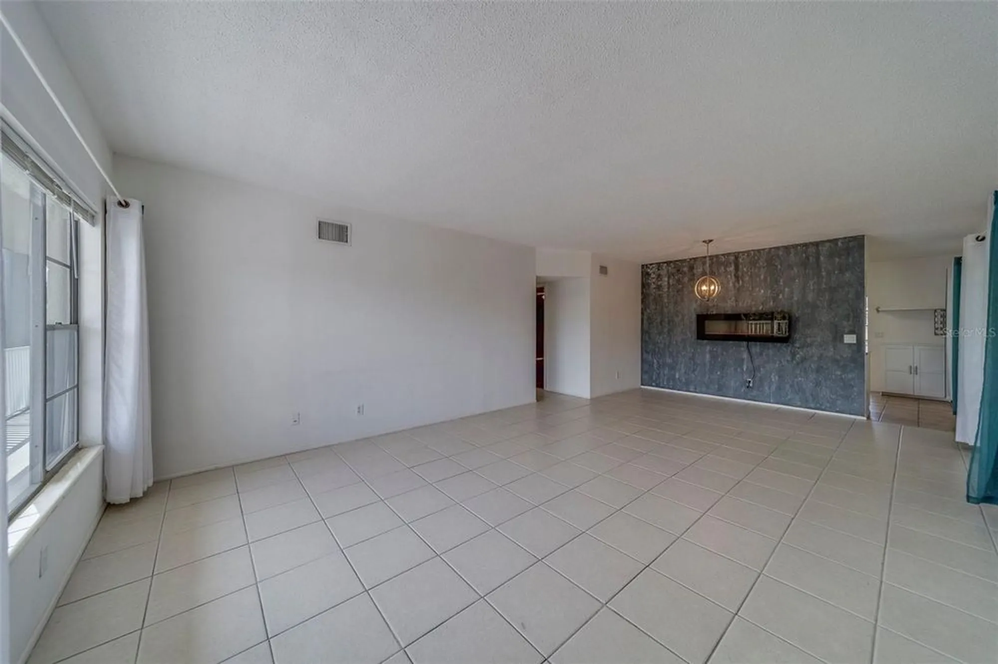 Property Slideshow image 9 of 85 | 2441 persian dr apt 61, Clearwater, FL, 33763
