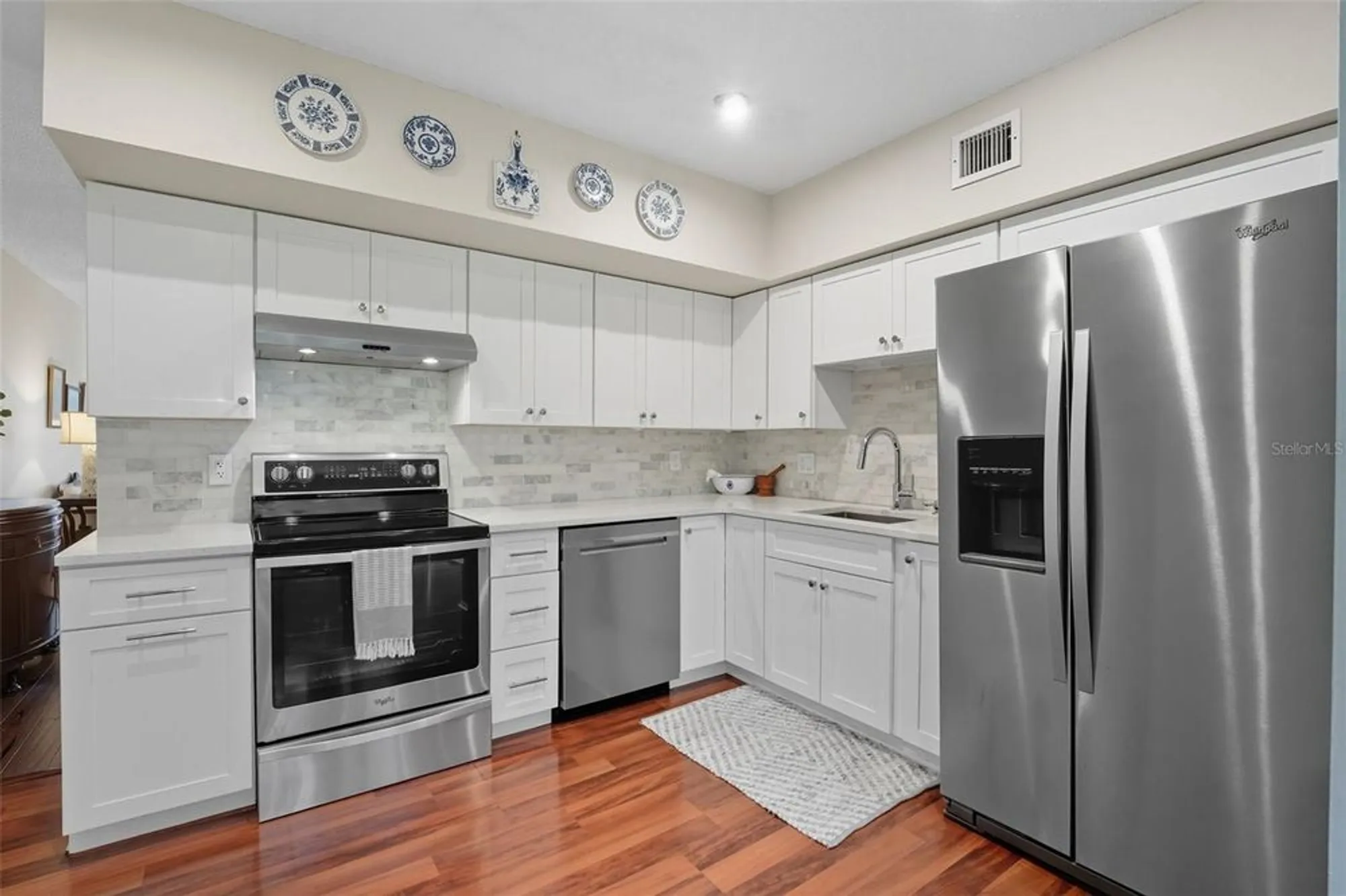 Property Slideshow image 6 of 50 | 2430 florentine way apt 56, Clearwater, FL, 33763