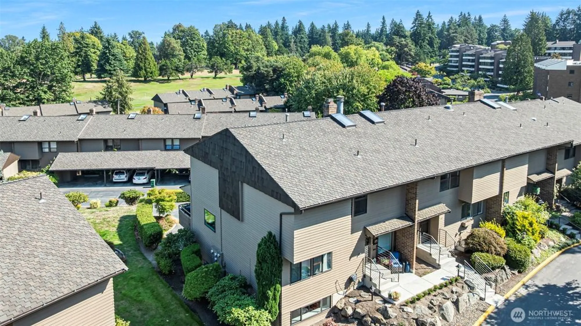 Property Slideshow image 32 of 40 | 10749 glen acres dr s # 10749s, Seattle, WA, 98168