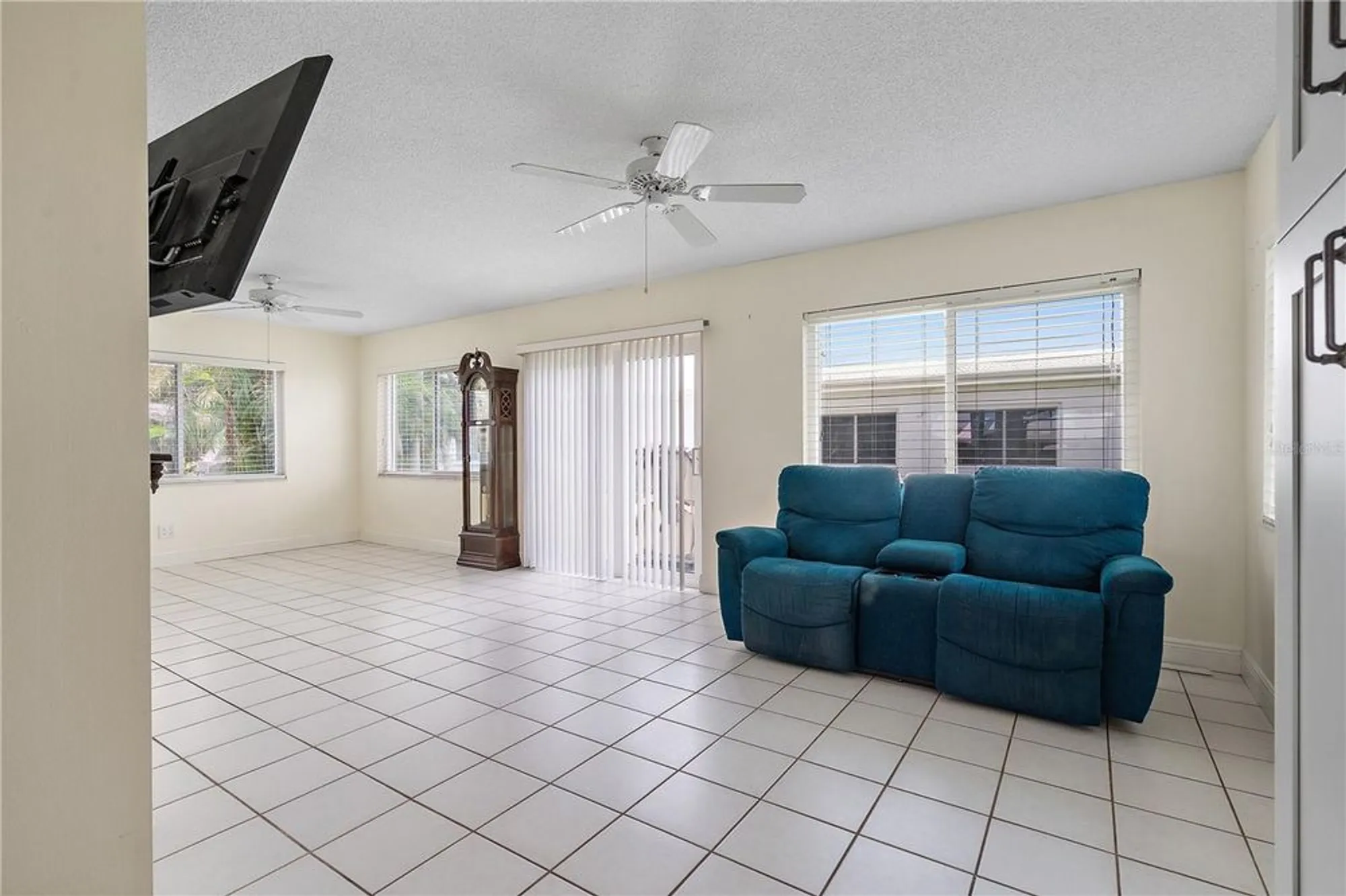 Property Slideshow image 18 of 37 | 9226 41st st, Pinellas Park, FL, 33782