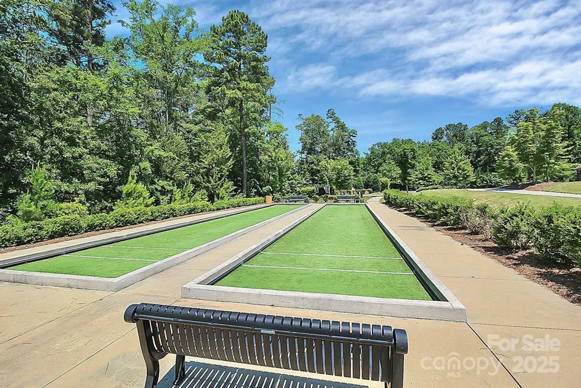 Property Slideshow image 10 of 46 | 14920 high bluff ct, Charlotte, NC, 28278