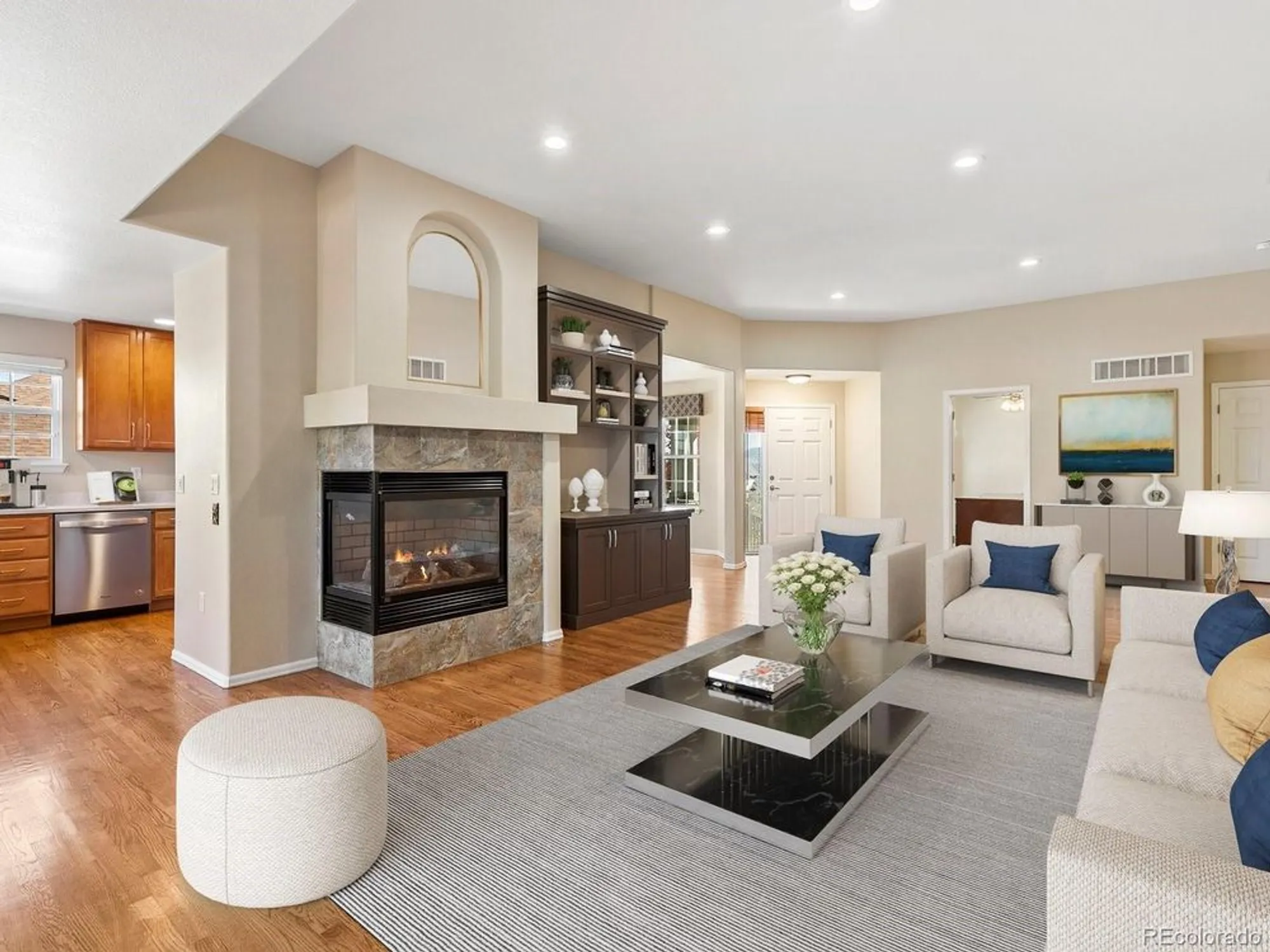 Property Slideshow image 4 of 32 | 22383 e heritage pkwy, Aurora, CO, 80016