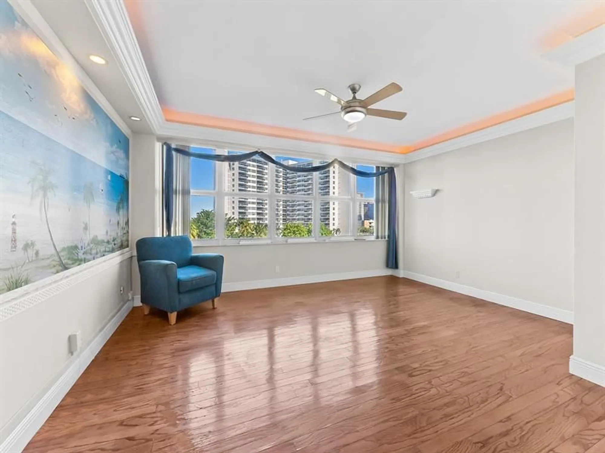 Property Slideshow image 5 of 20 | 3333 ne 34th st 504, Fort Lauderdale, FL, 33308