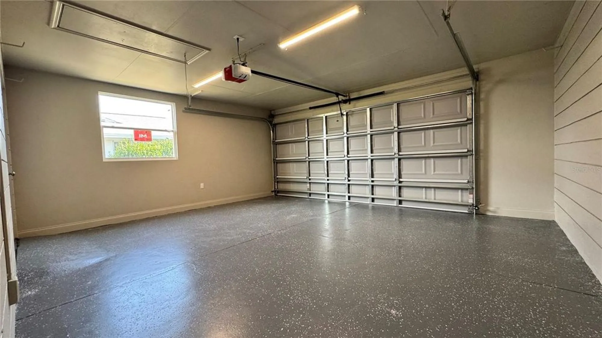 Property Slideshow image 11 of 25 | 1735 council dr, Sun City Center, FL, 33573