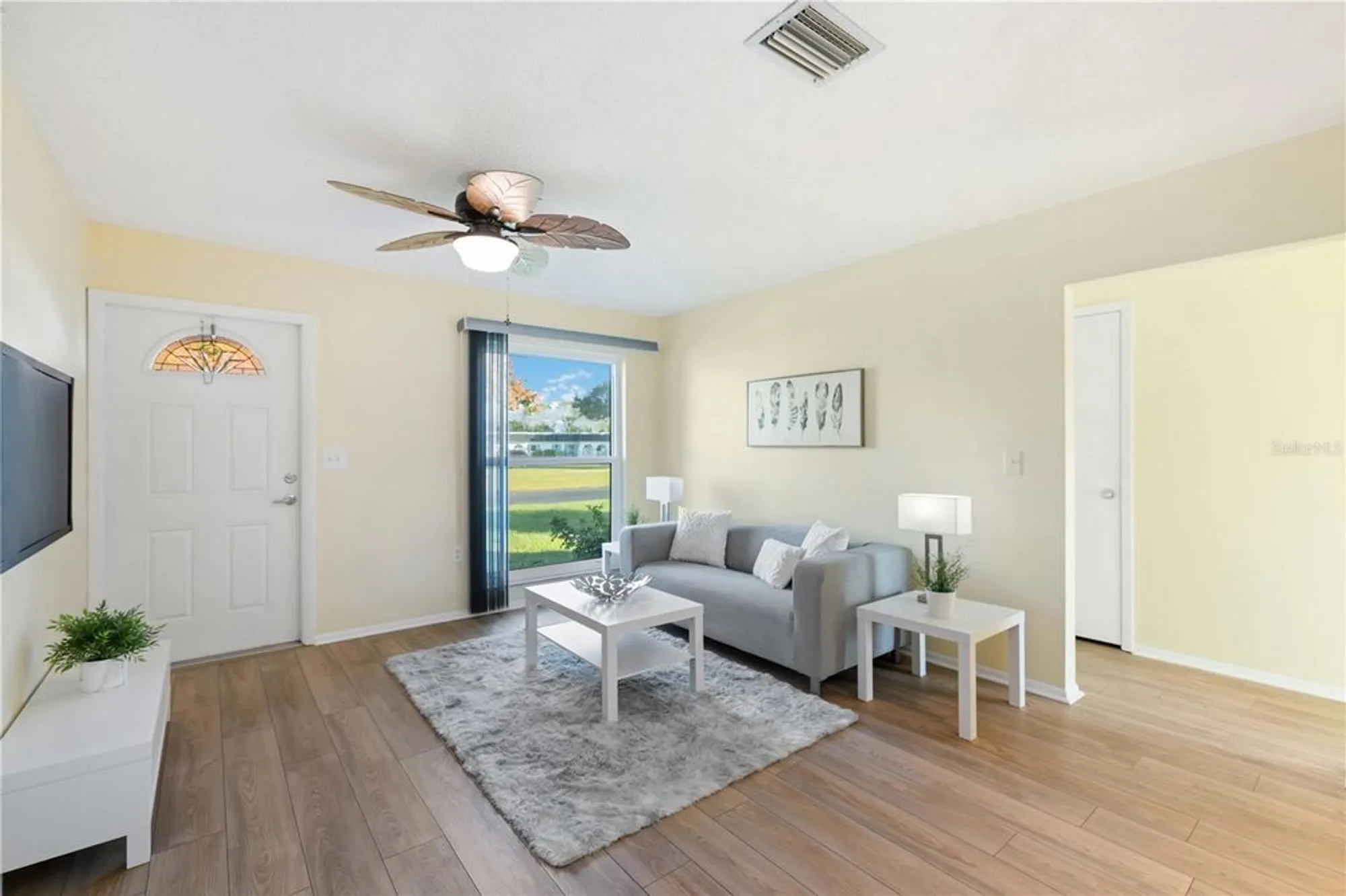 Property Slideshow image 3 of 34 | 4001 38th avenue dr w # 4001, Bradenton, FL, 34205