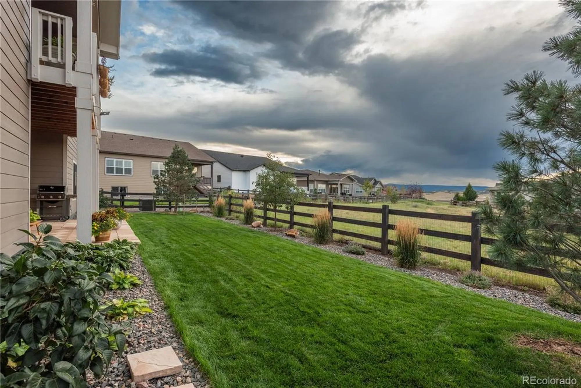Property Slideshow image 46 of 49 | 5665 shadescale way, Castle Rock, CO, 80104
