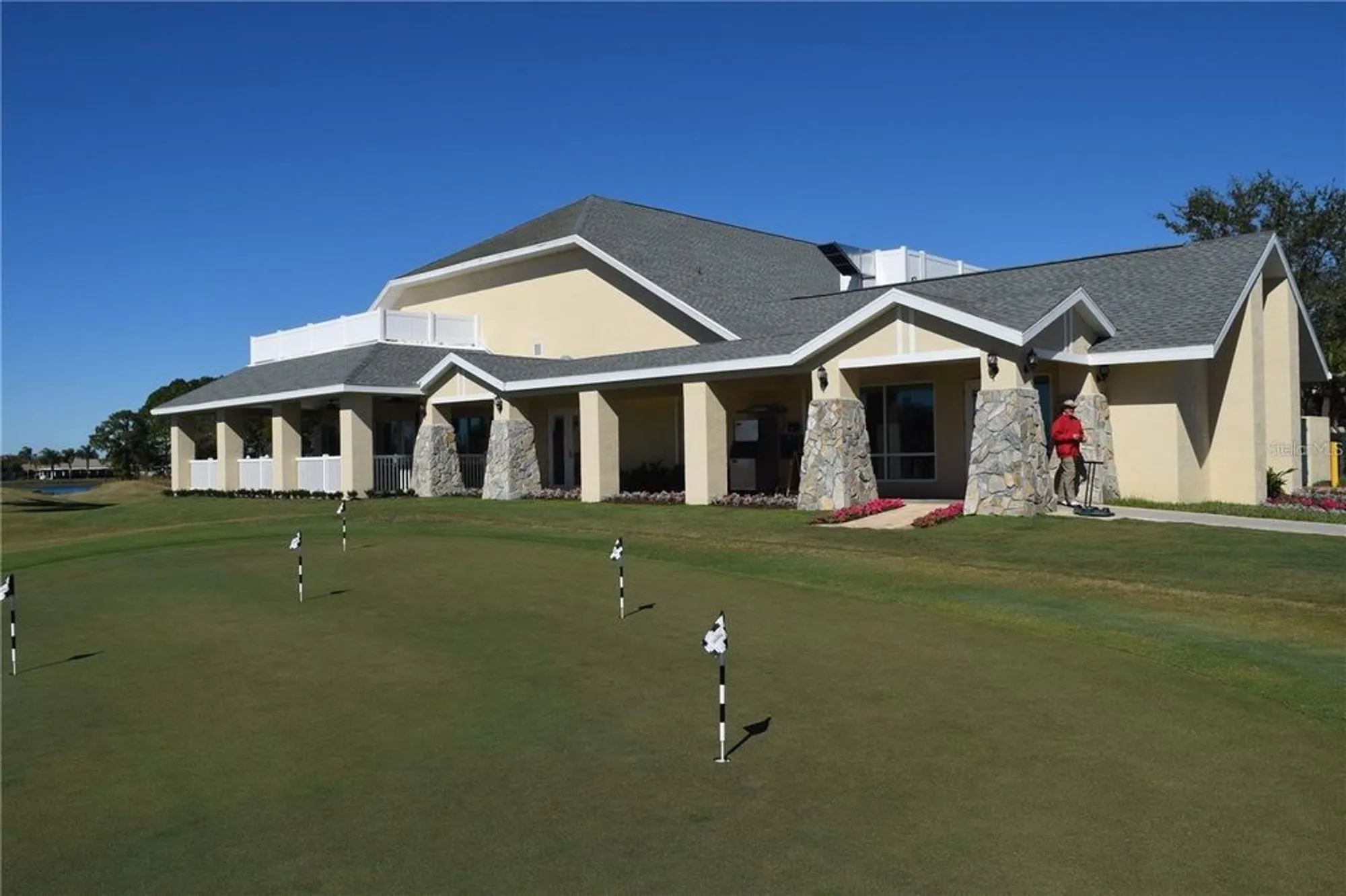 Property Slideshow image 21 of 45 | 10048 cleghorn dr, San Antonio, FL, 33576