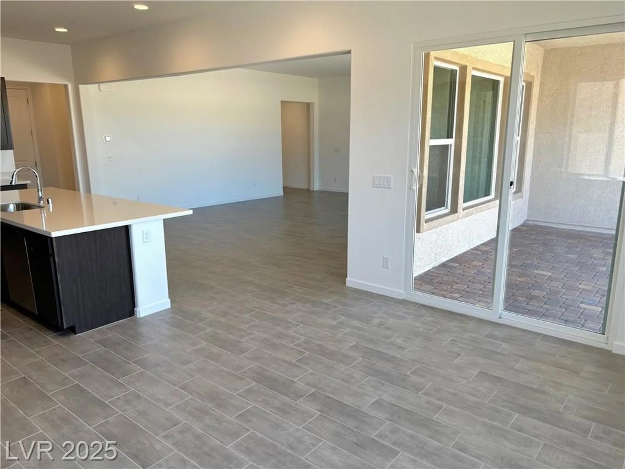 Property Slideshow image 17 of 27 | 5696 e badlands ln, Pahrump, NV, 89061