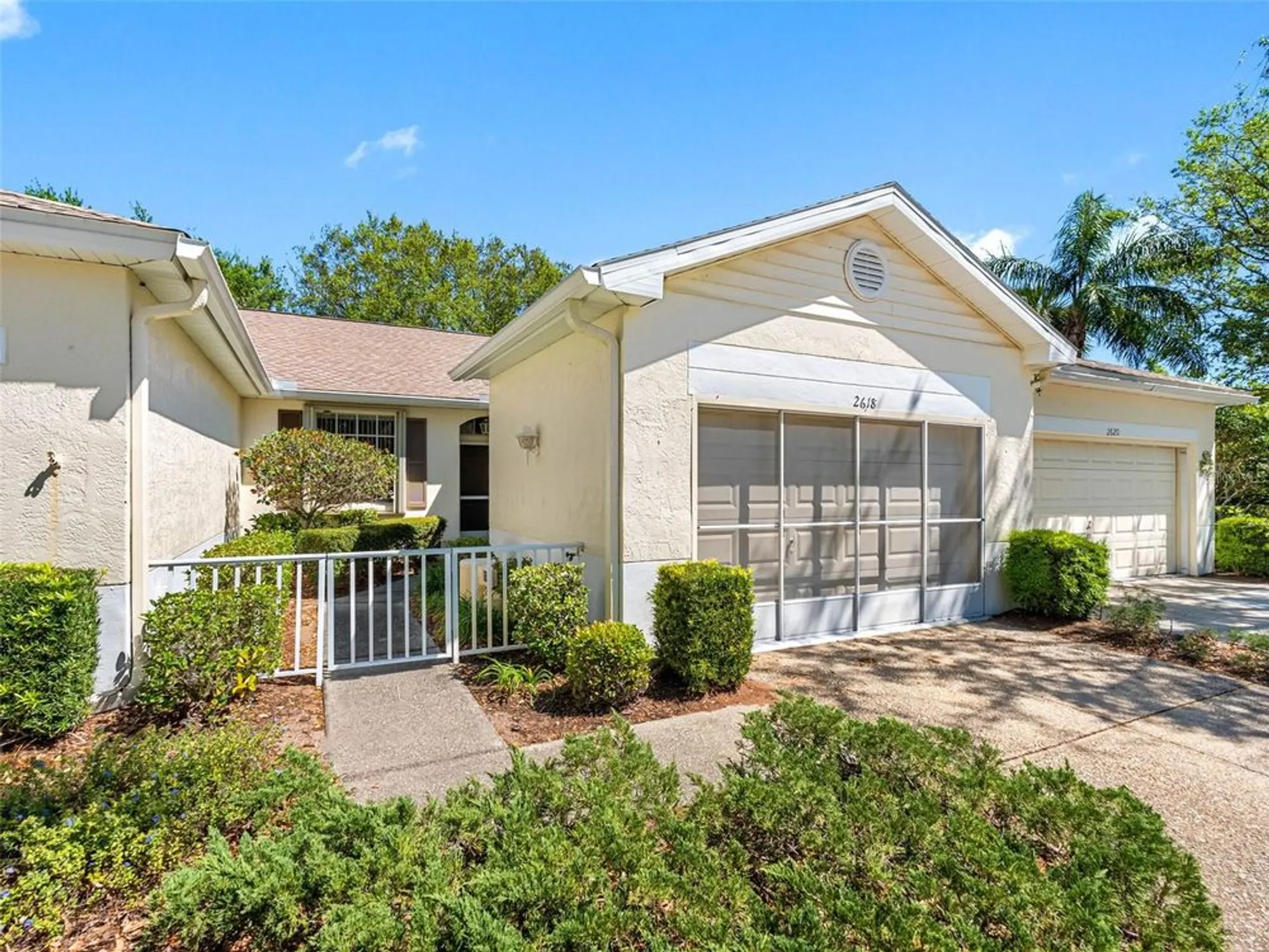 Property Slideshow image 4 of 48 | 2618 newcomb ct # 12, Sun City Center, FL, 33573