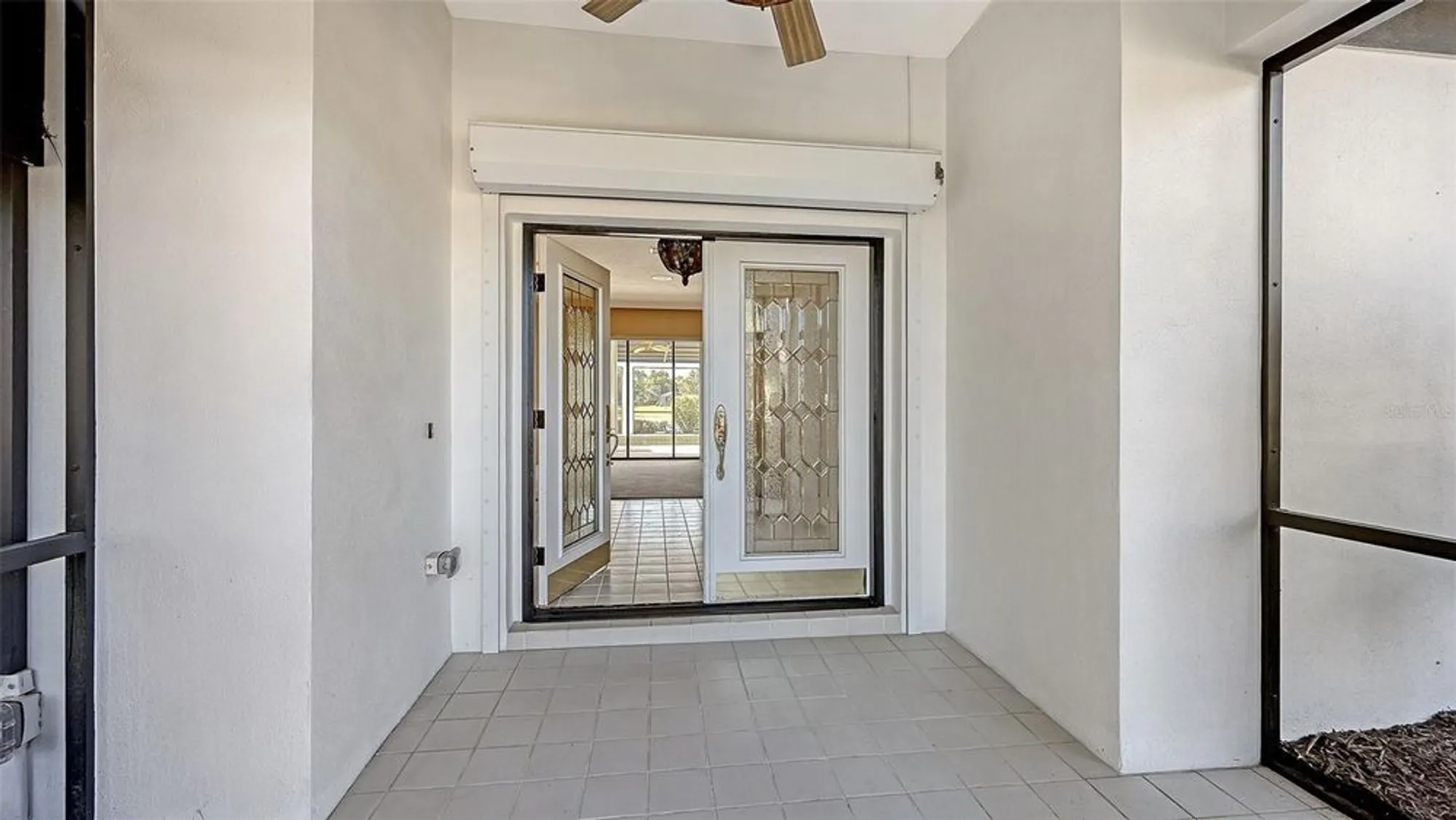 Property Slideshow image 6 of 60 | 8068 estates dr, Sarasota, FL, 34243