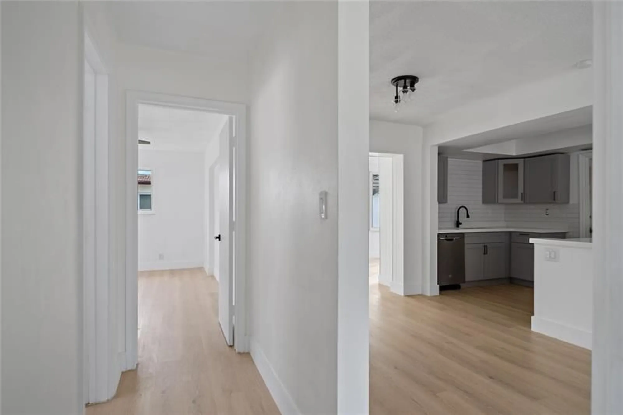 Property Slideshow image 24 of 34 | 4510 nw 49th dr, Tamarac, FL, 33319