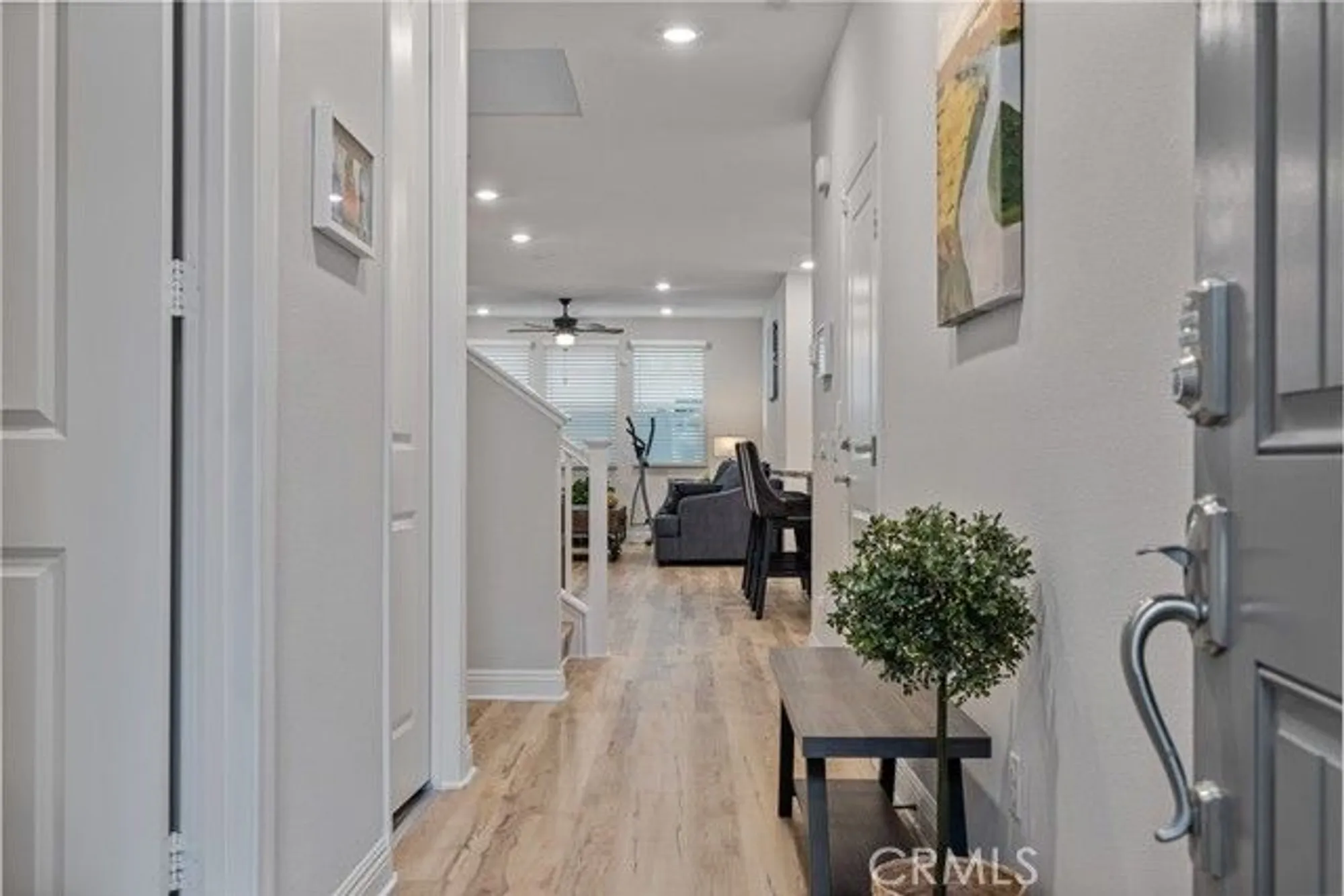 Property Slideshow image 8 of 55 | 20608 galloway dr, Santa Clarita, CA, 91350