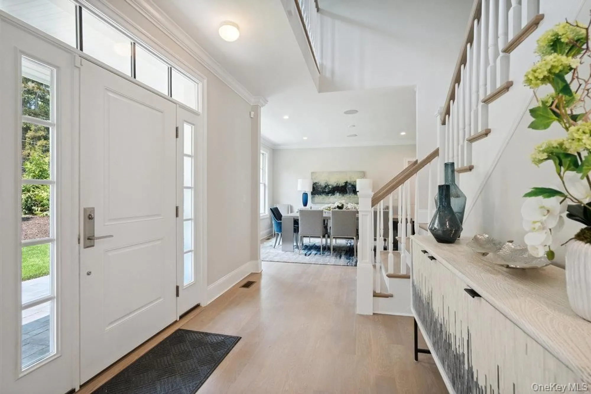 Property Slideshow image 4 of 46 | 46 plainview rd, Woodbury, NY, 11797