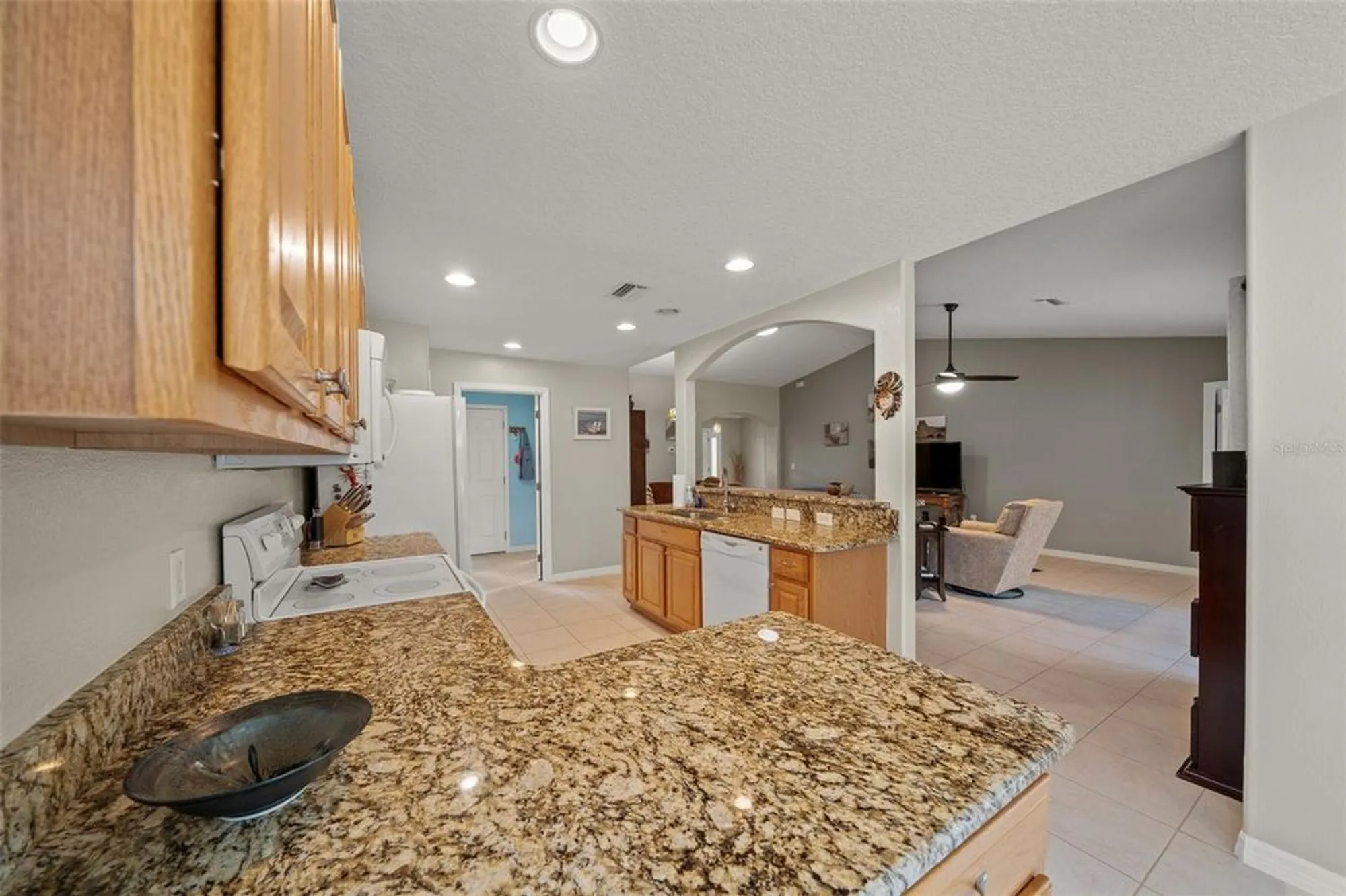 Property Slideshow image 25 of 74 | 16193 sw 14th avenue rd, Ocala, FL, 34473