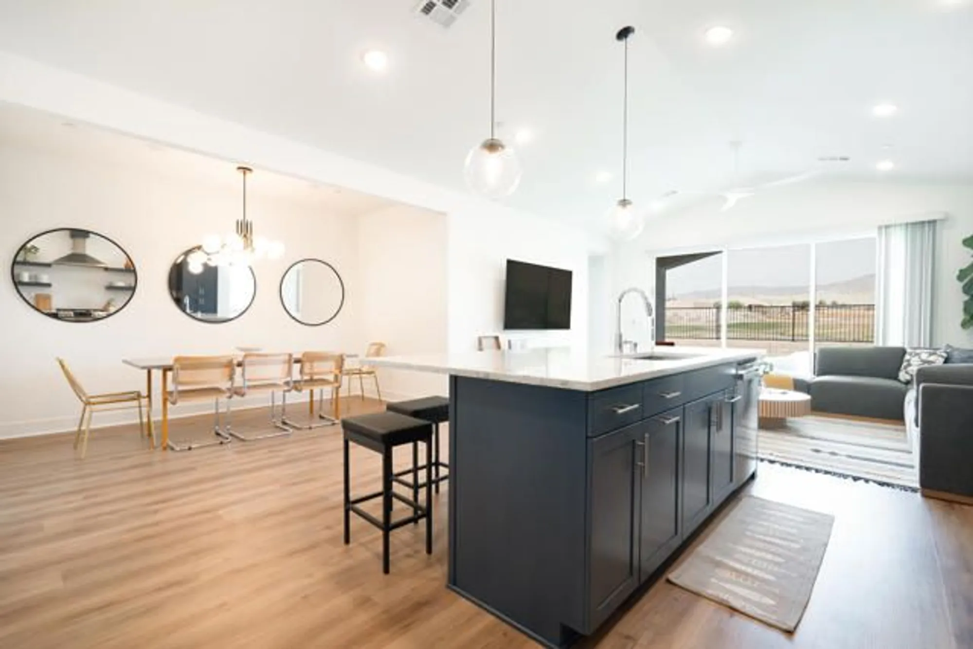 Property Slideshow image 8 of 43 | 84170 caviano dr, Indio, CA, 92203