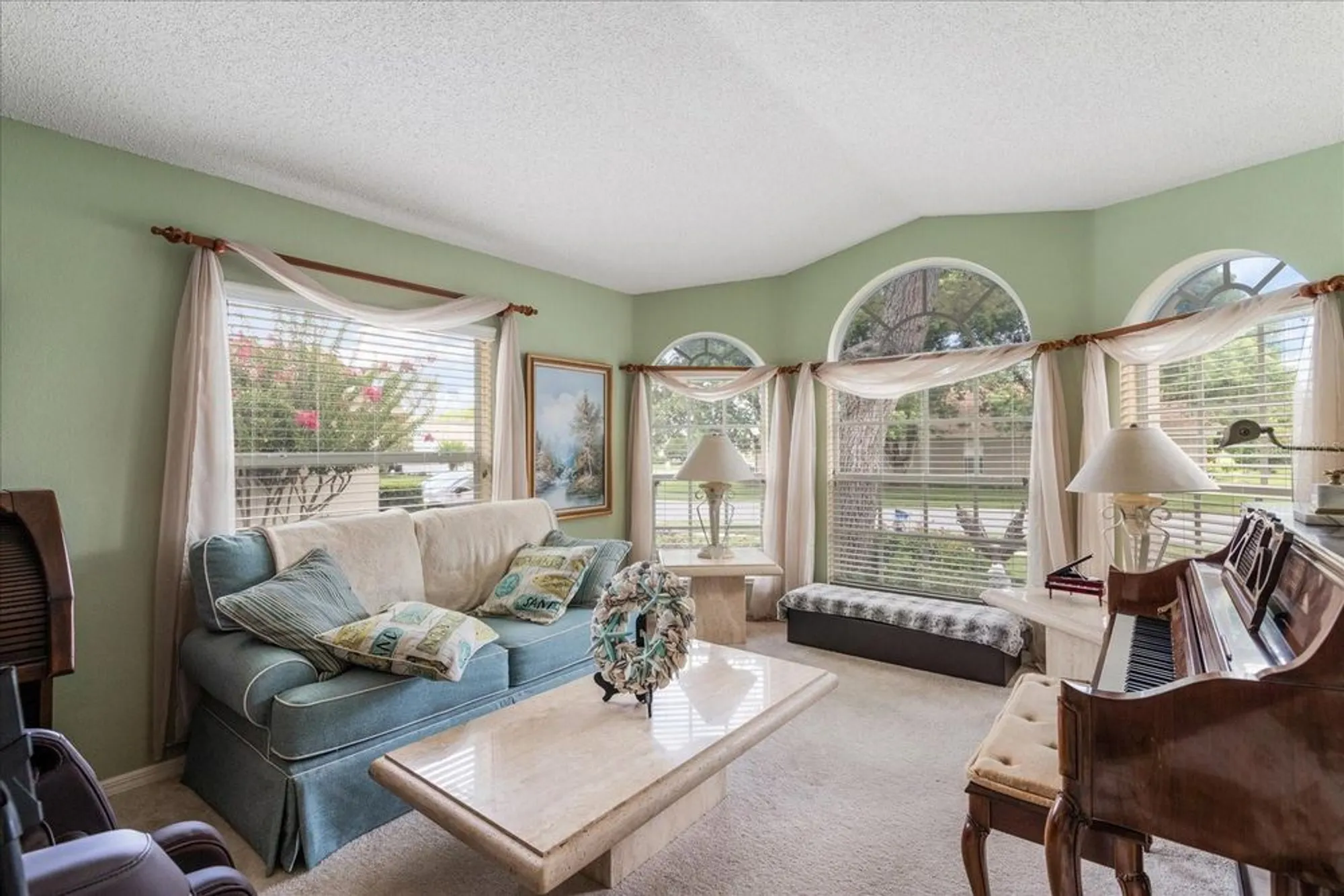 Property Slideshow image 8 of 28 | 371 quane ave, Spring Hill, FL, 34609