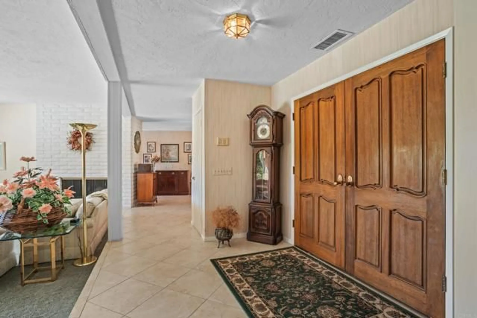 Property Slideshow image 9 of 55 | 10951 rim rd, Escondido, CA, 92026