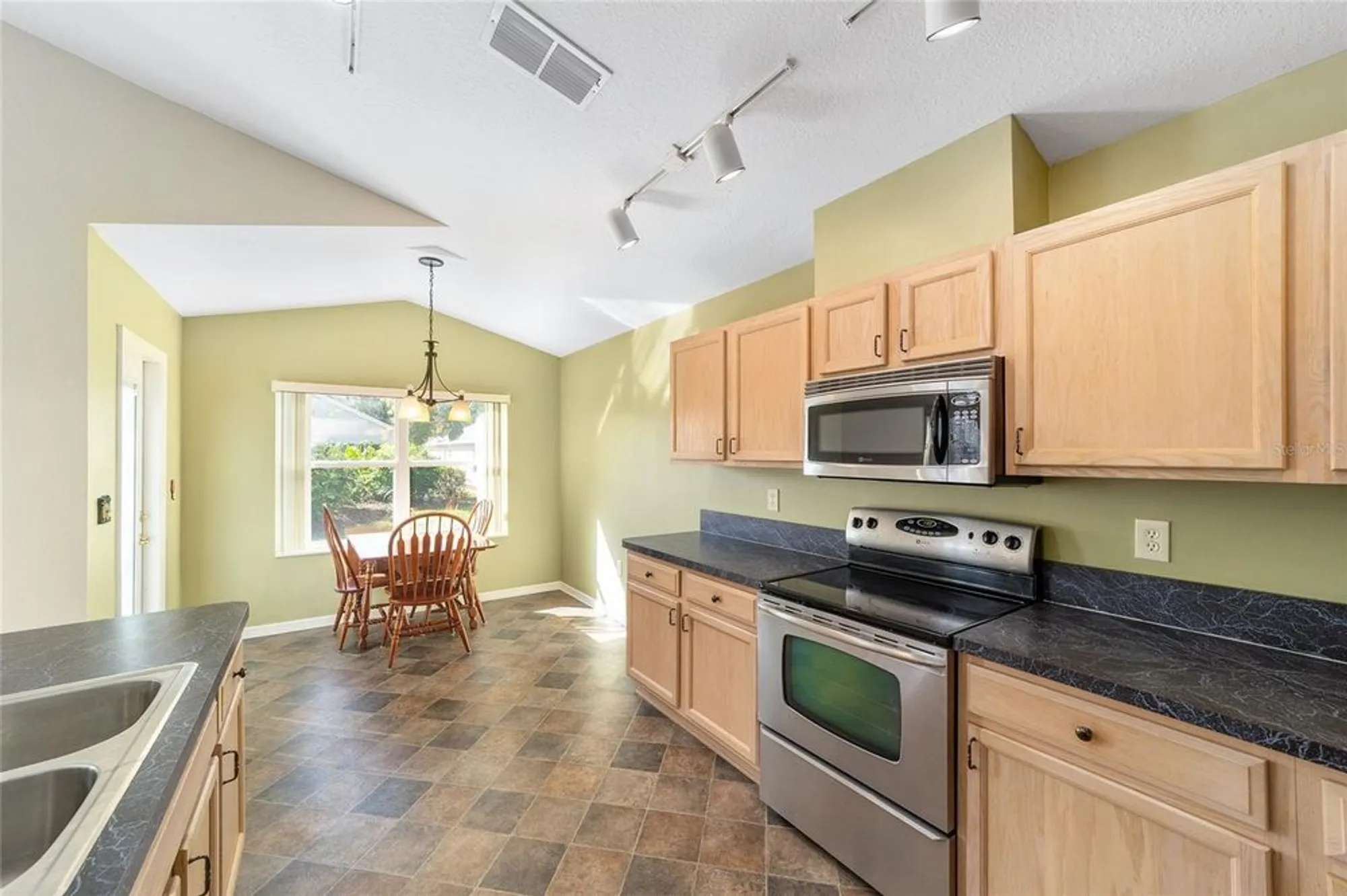 Property Slideshow image 13 of 33 | 7466 sw 111th ln, Ocala, FL, 34476