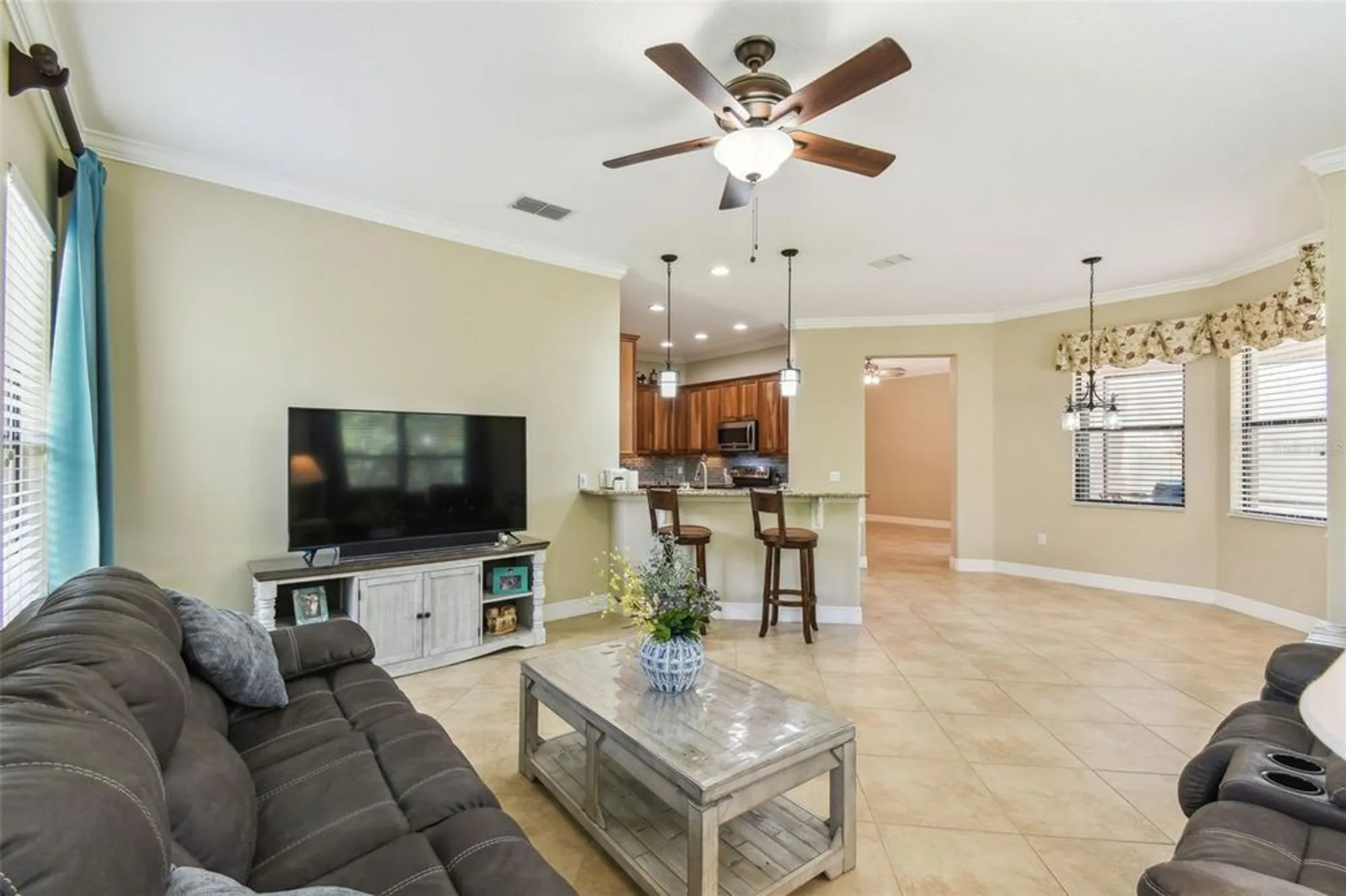 Property Slideshow image 13 of 61 | 429 villa park rd, Kissimmee, FL, 34759