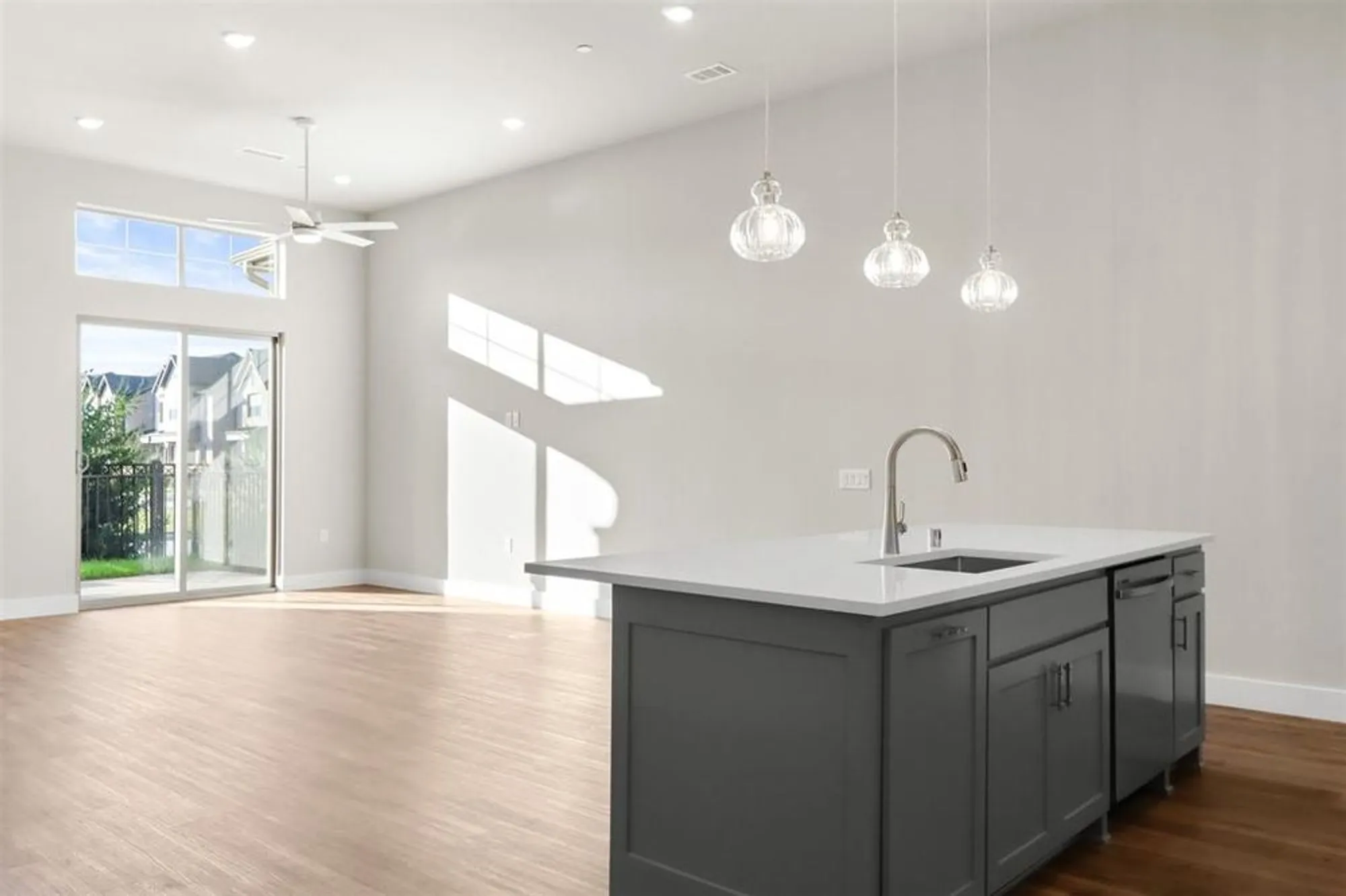 Property Slideshow image 8 of 22 | 2617 st helena ln, Grand Prairie, TX, 75054