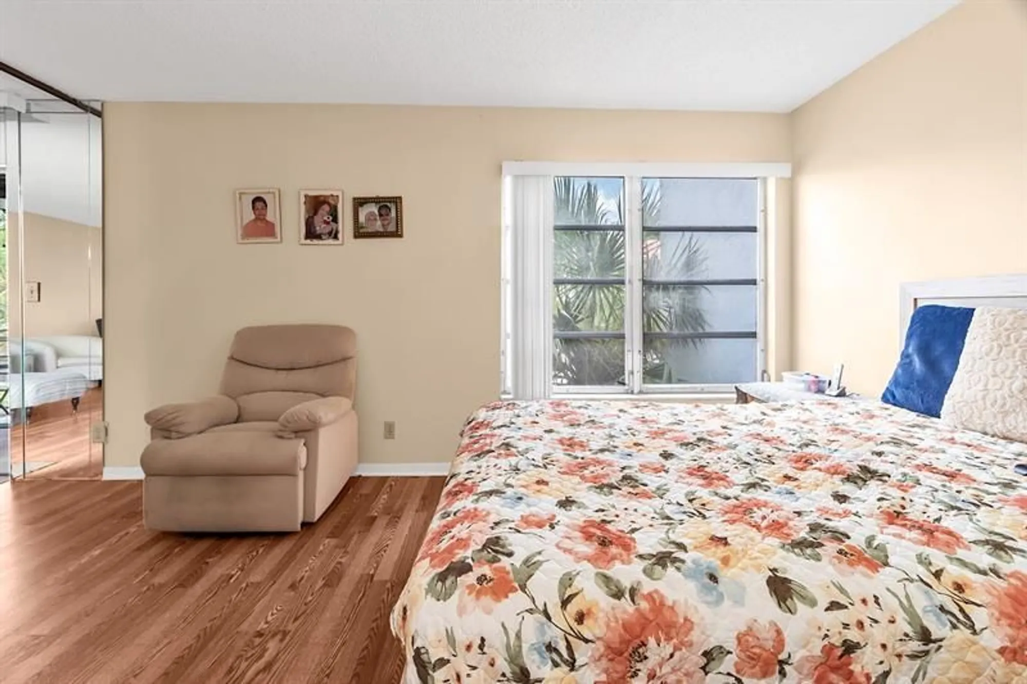 Property Slideshow image 23 of 43 | 3776 inverrary blvd 308r, Lauderhill, FL, 33319