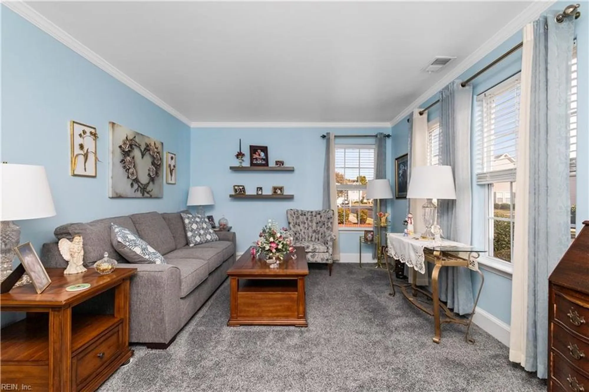 Property Slideshow image 12 of 45 | 1134 alexandria ln, Chesapeake, VA, 23320