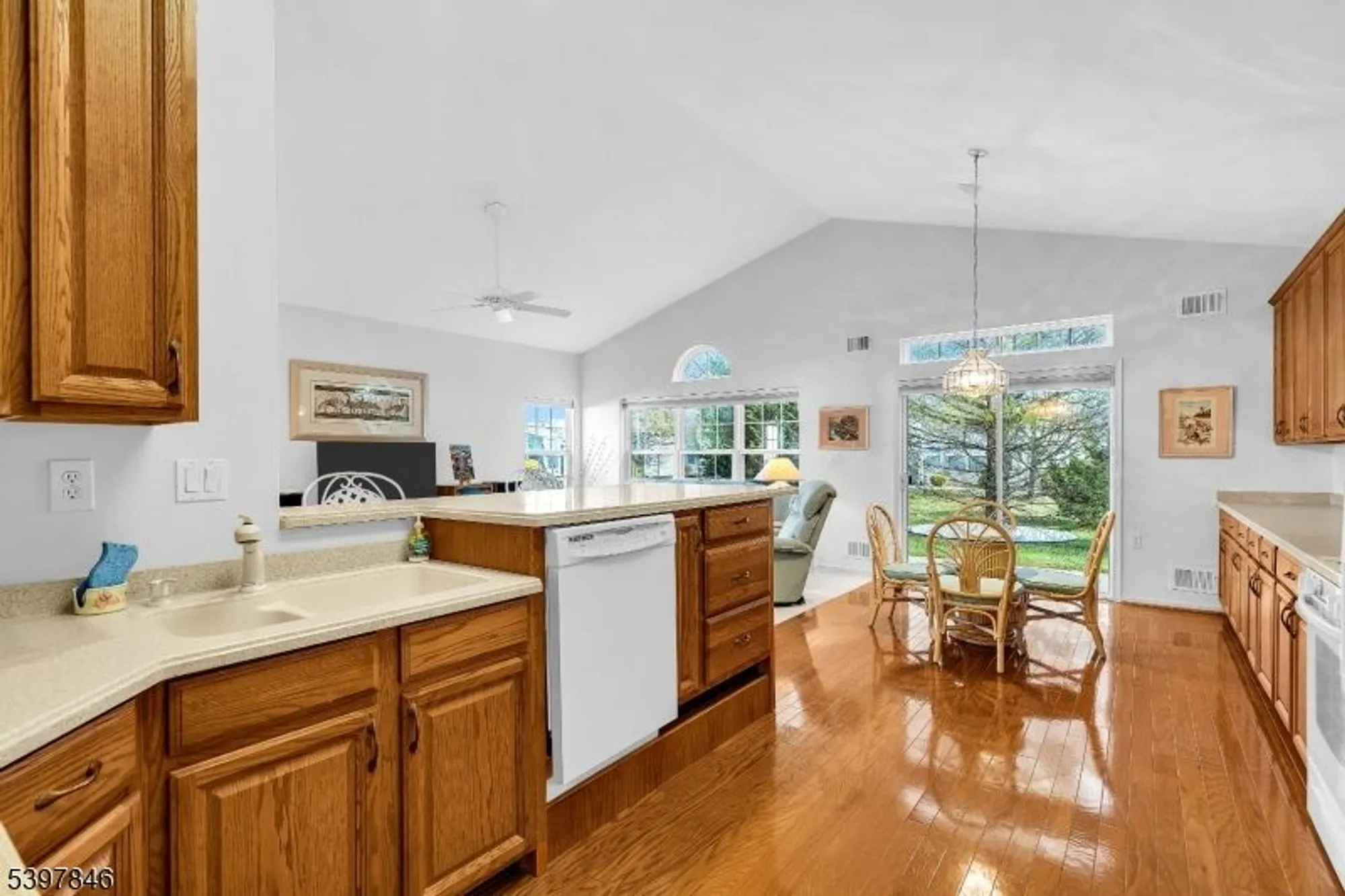 Property Slideshow image 32 of 49 | 6 margaux dr, Manchester Tw, NJ, 08759