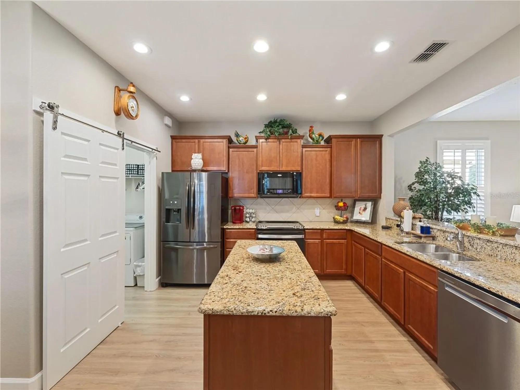 Property Slideshow image 10 of 52 | 10134 sw 75th street rd, Ocala, FL, 34481