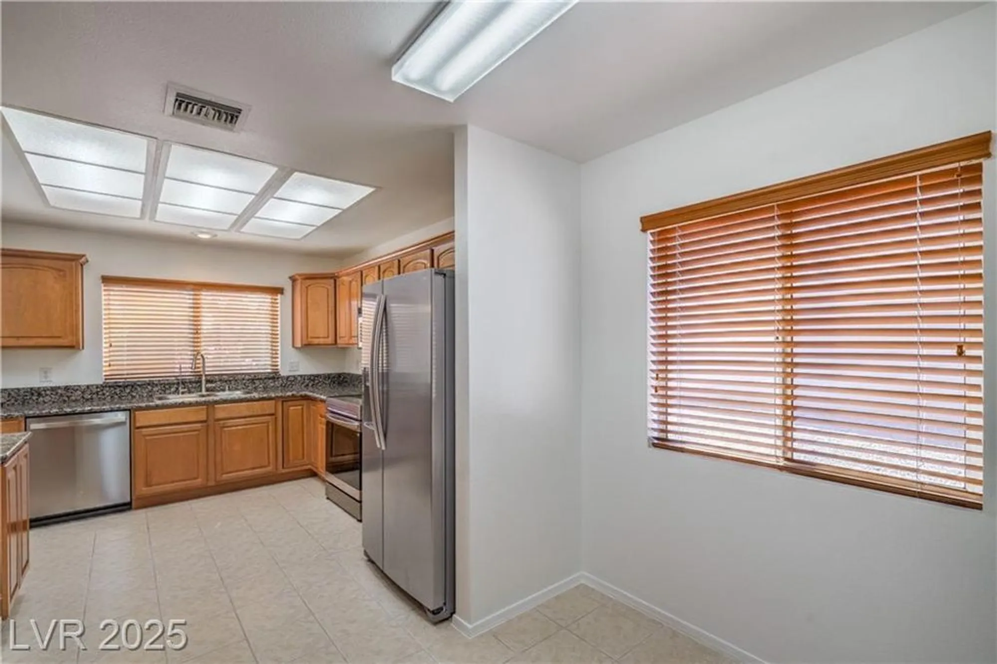 Property Slideshow image 14 of 34 | 8509 festival dr, Las Vegas, NV, 89134