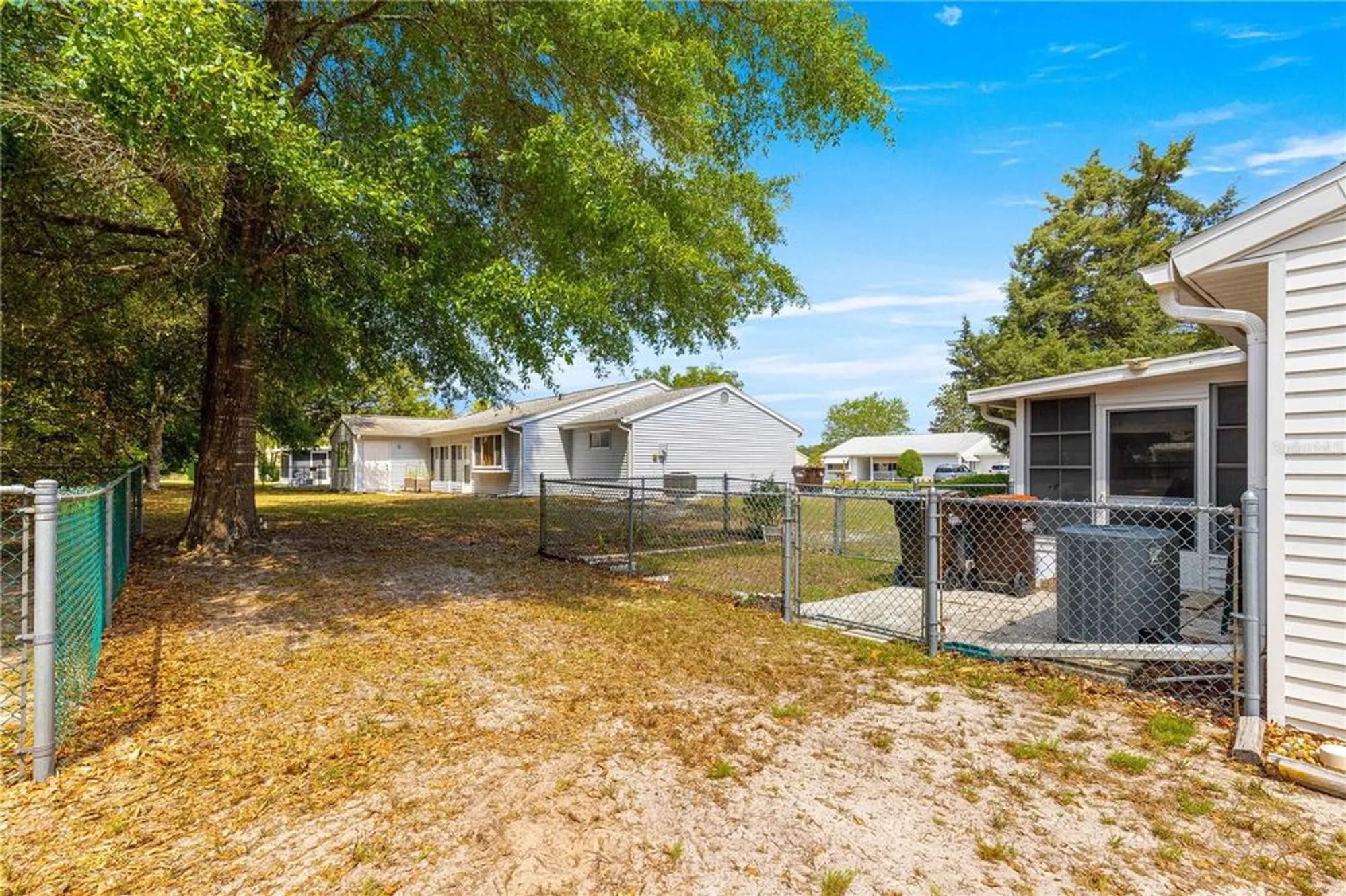 Property Slideshow image 32 of 62 | 10824 sw 90th ter, Ocala, FL, 34481