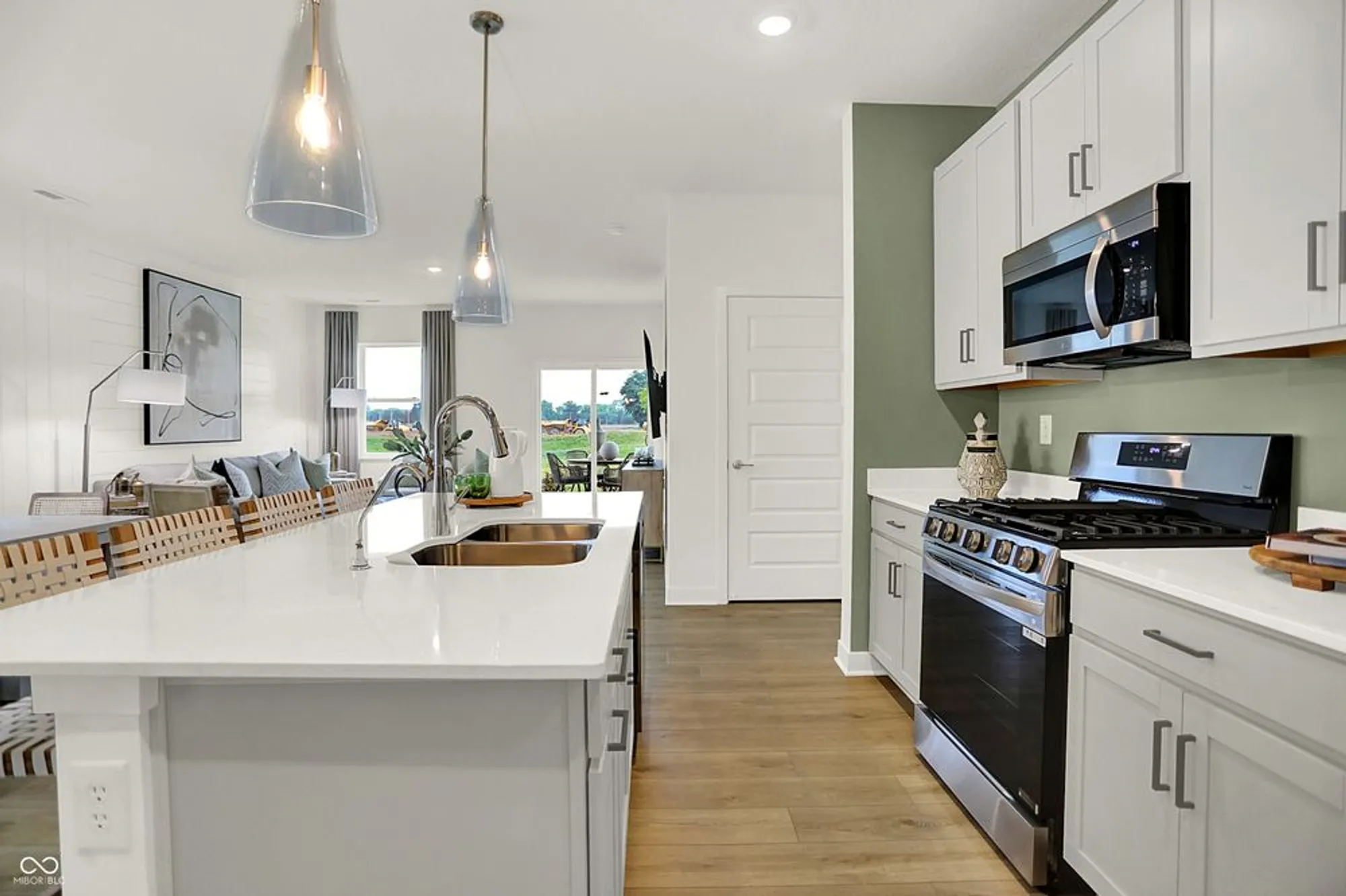 Property Slideshow image 8 of 26 | 5258 foxley park ln, Avon, IN, 46123