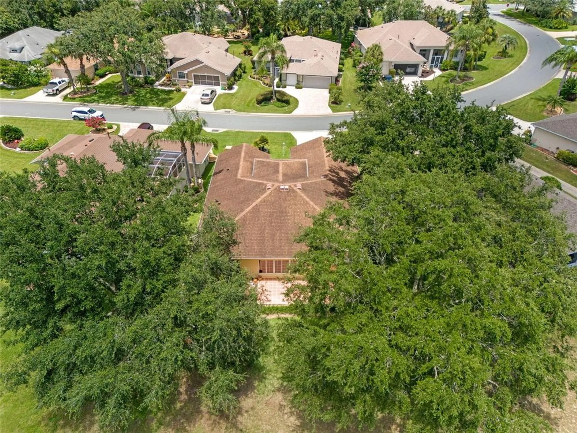 Property Slideshow image 36 of 68 | 21325 royal troon dr, Leesburg, FL, 34748