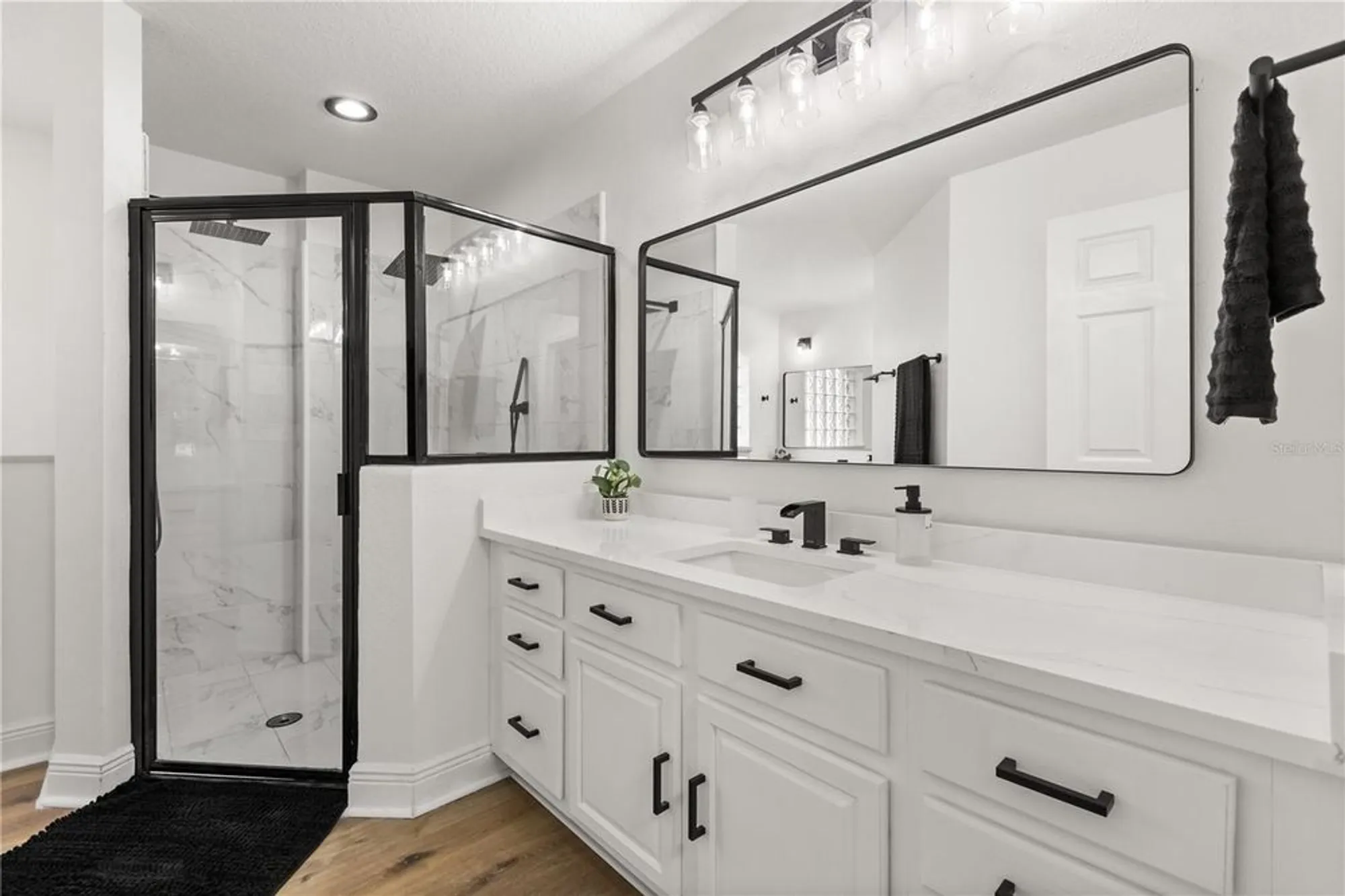 Property Slideshow image 5 of 42 | 39634 harbor hills blvd, Lady Lake, FL, 32159