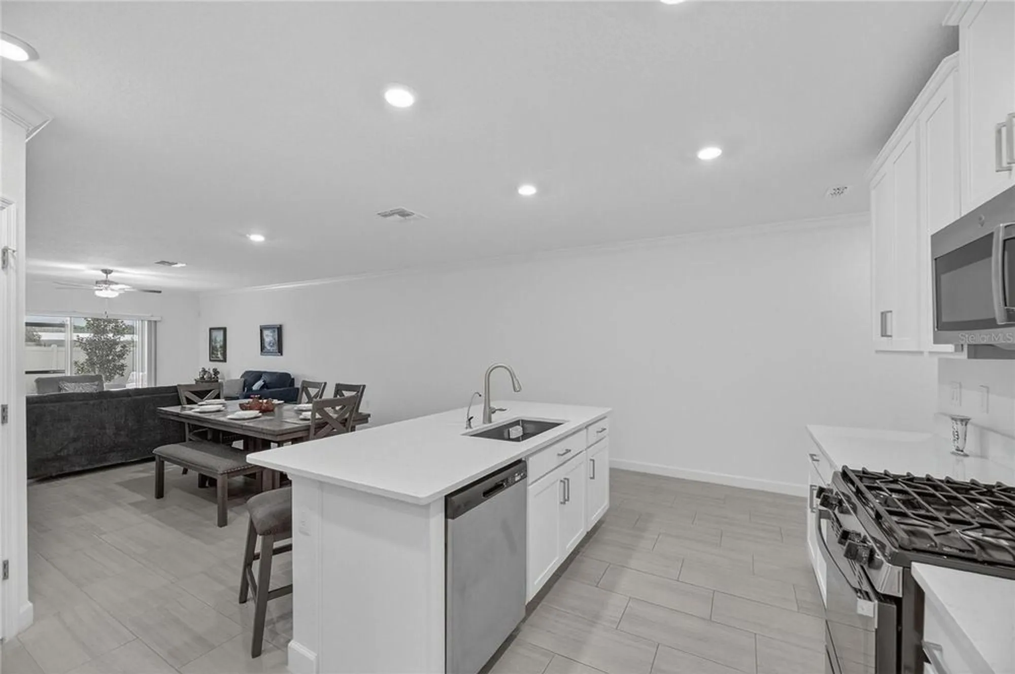 Property Slideshow image 12 of 80 | 17334 holly well ave, Wimauma, FL, 33598