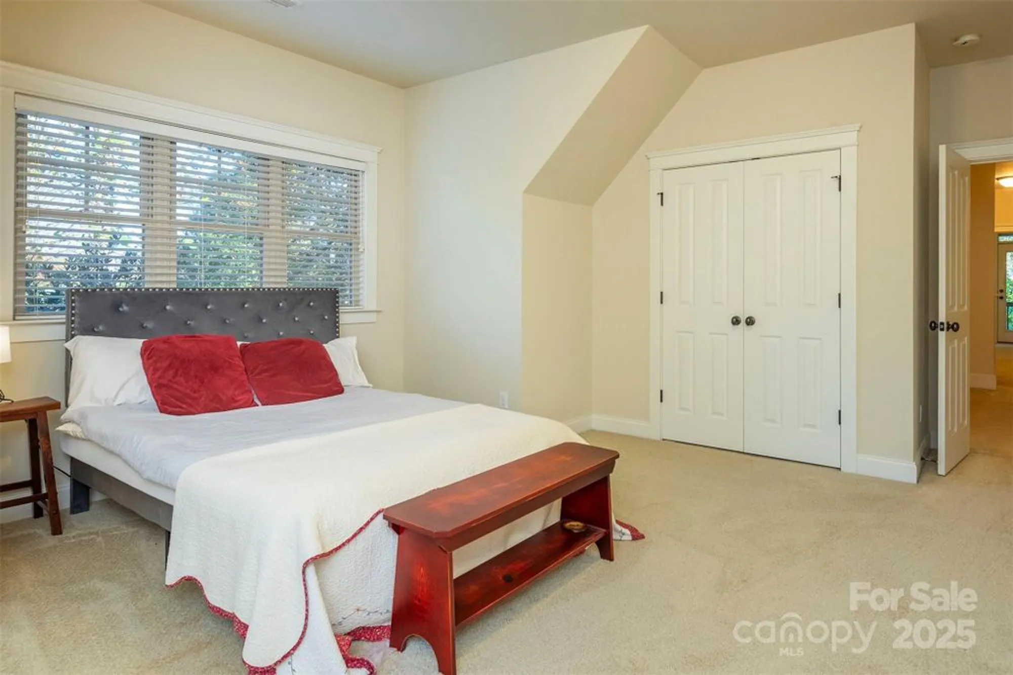 Property Slideshow image 37 of 48 | 4 yellow owl dr, Biltmore Lake, NC, 28715