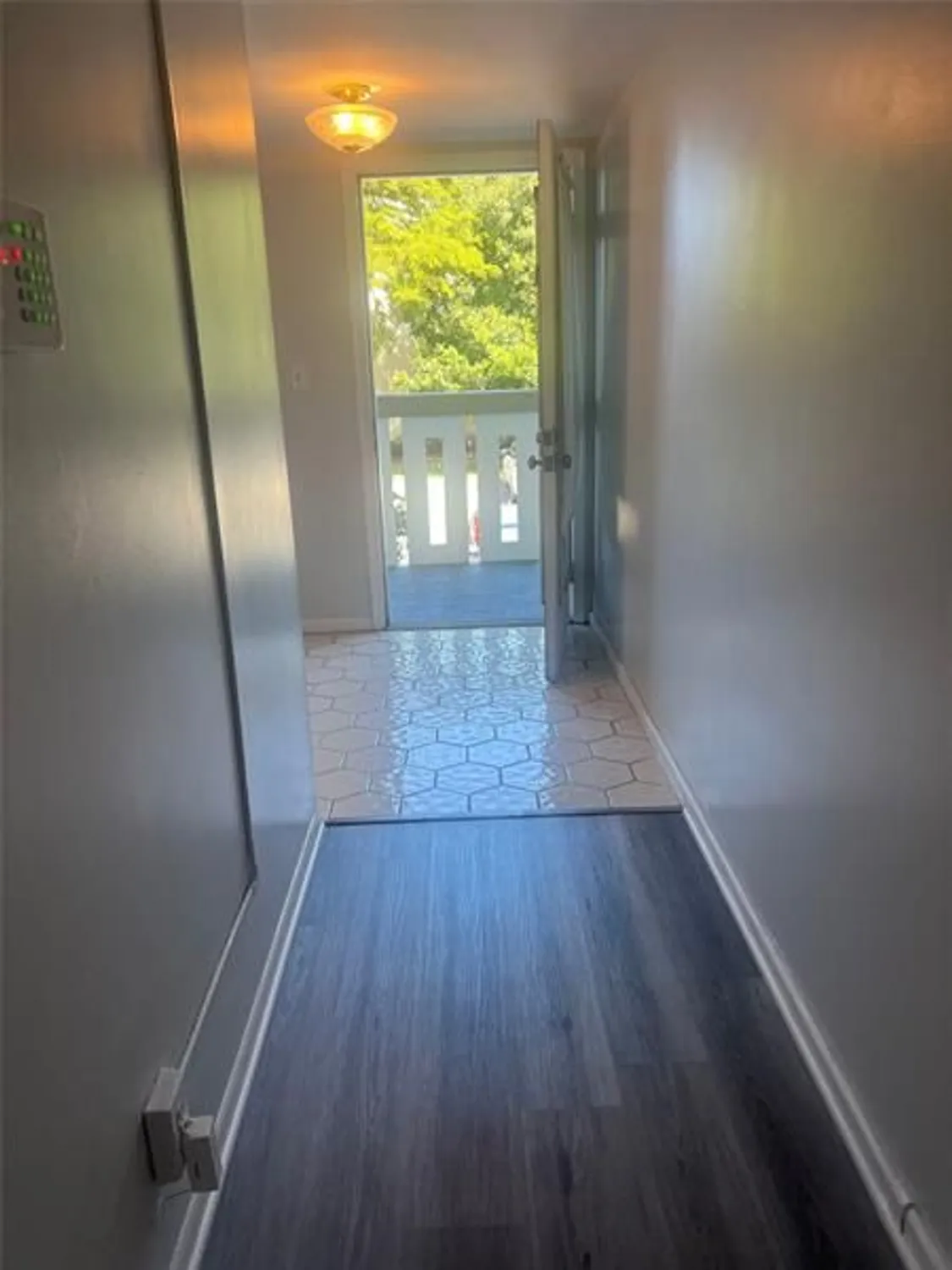 Property Slideshow image 29 of 32 | 3402 bimini ln apt e2, Coconut Creek, FL, 33066