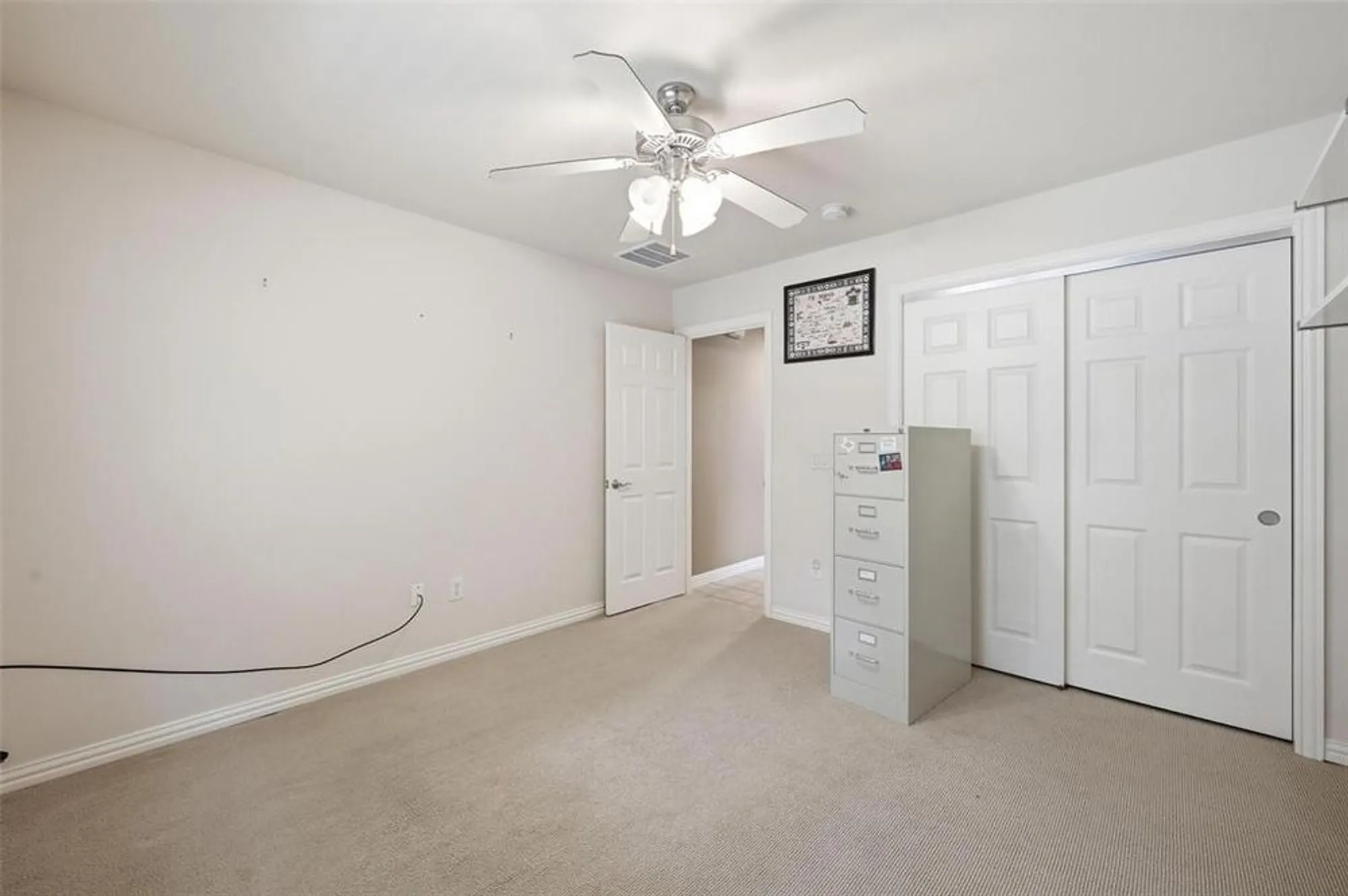 Property Slideshow image 28 of 39 | 10417 belvedere dr, Denton, TX, 76207