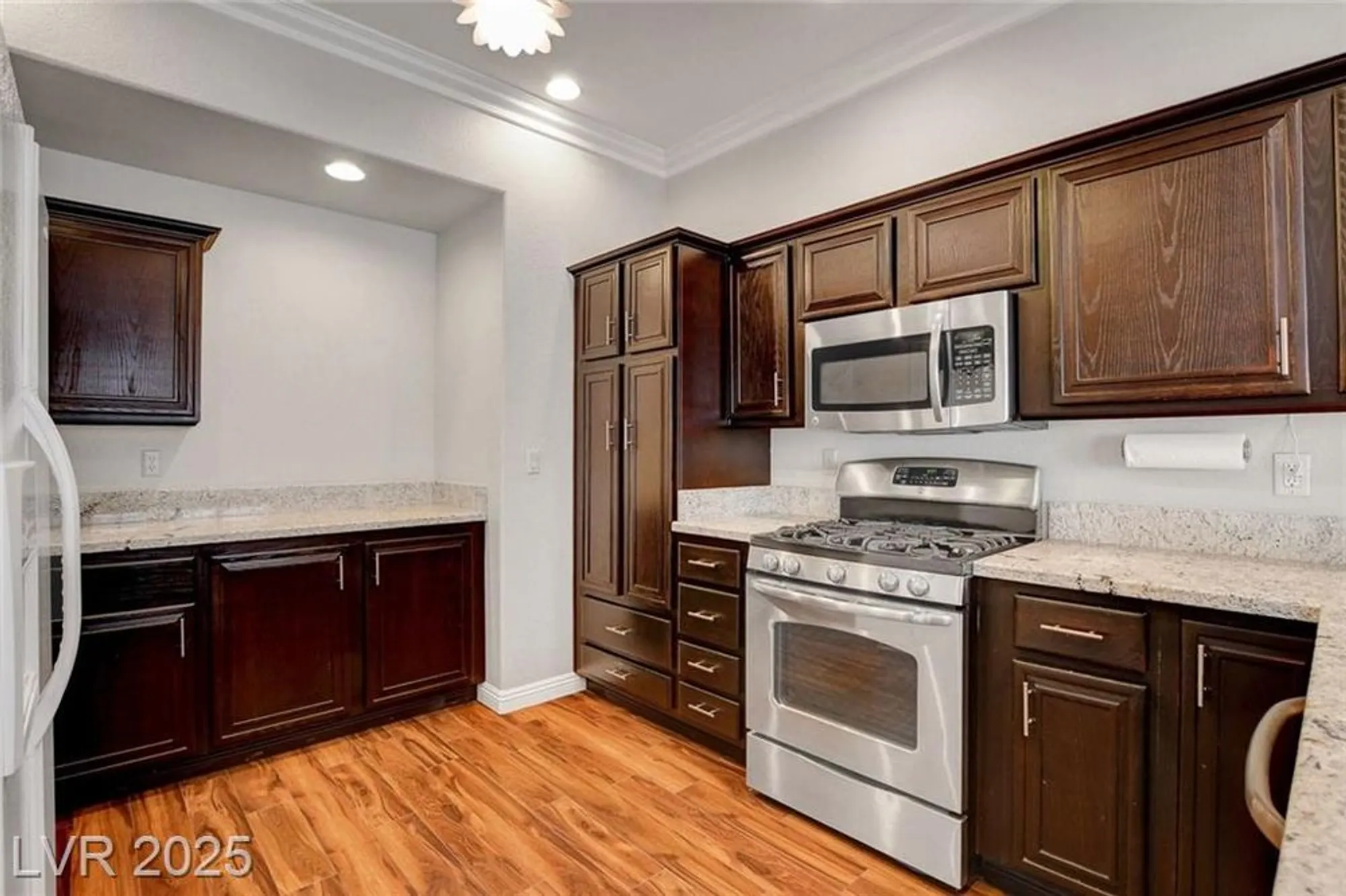 Property Slideshow image 23 of 54 | 2505 palmridge dr, Las Vegas, NV, 89134