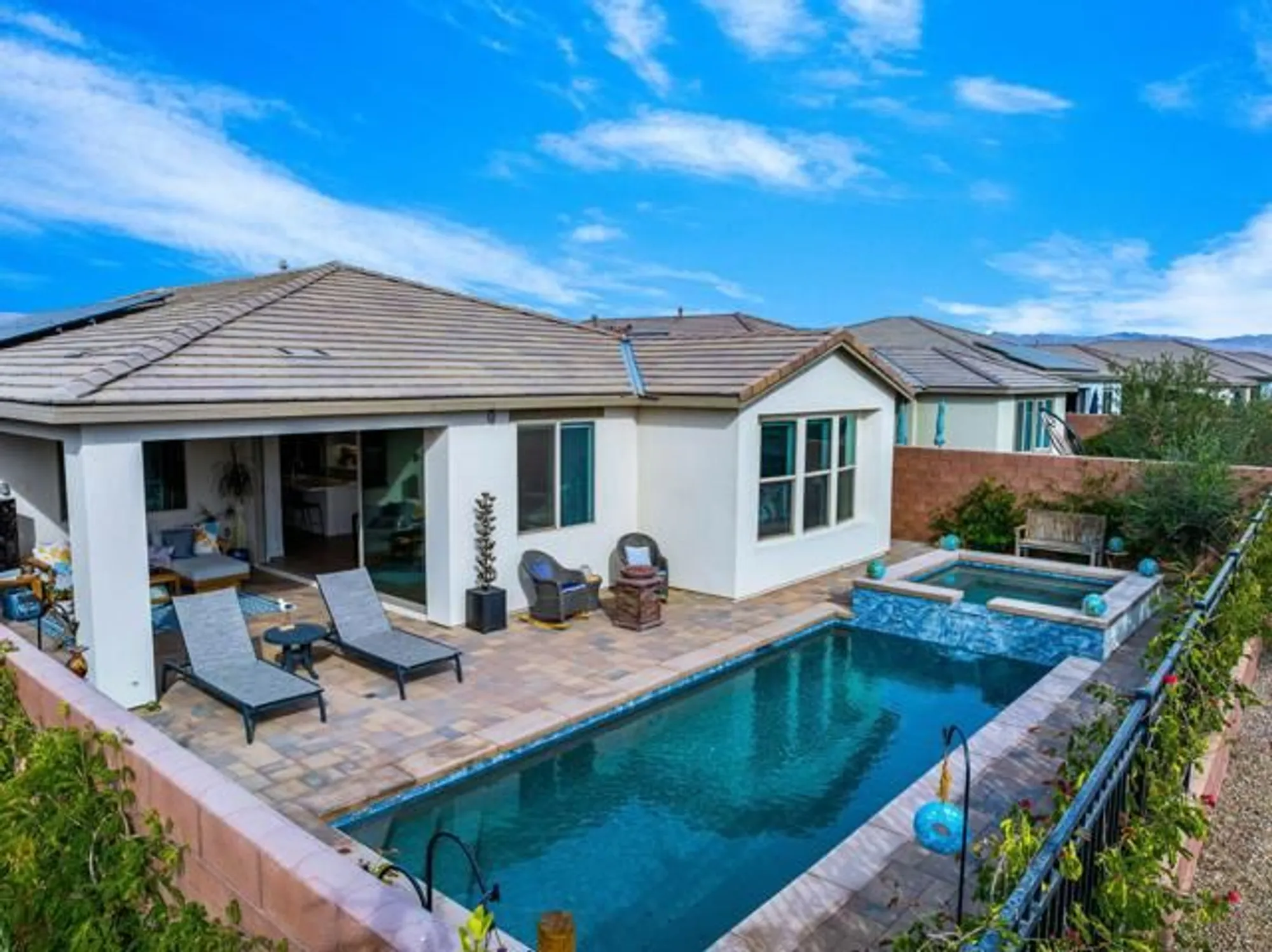 Property Slideshow image 32 of 53 | 82425 round valley dr, Indio, CA, 92201