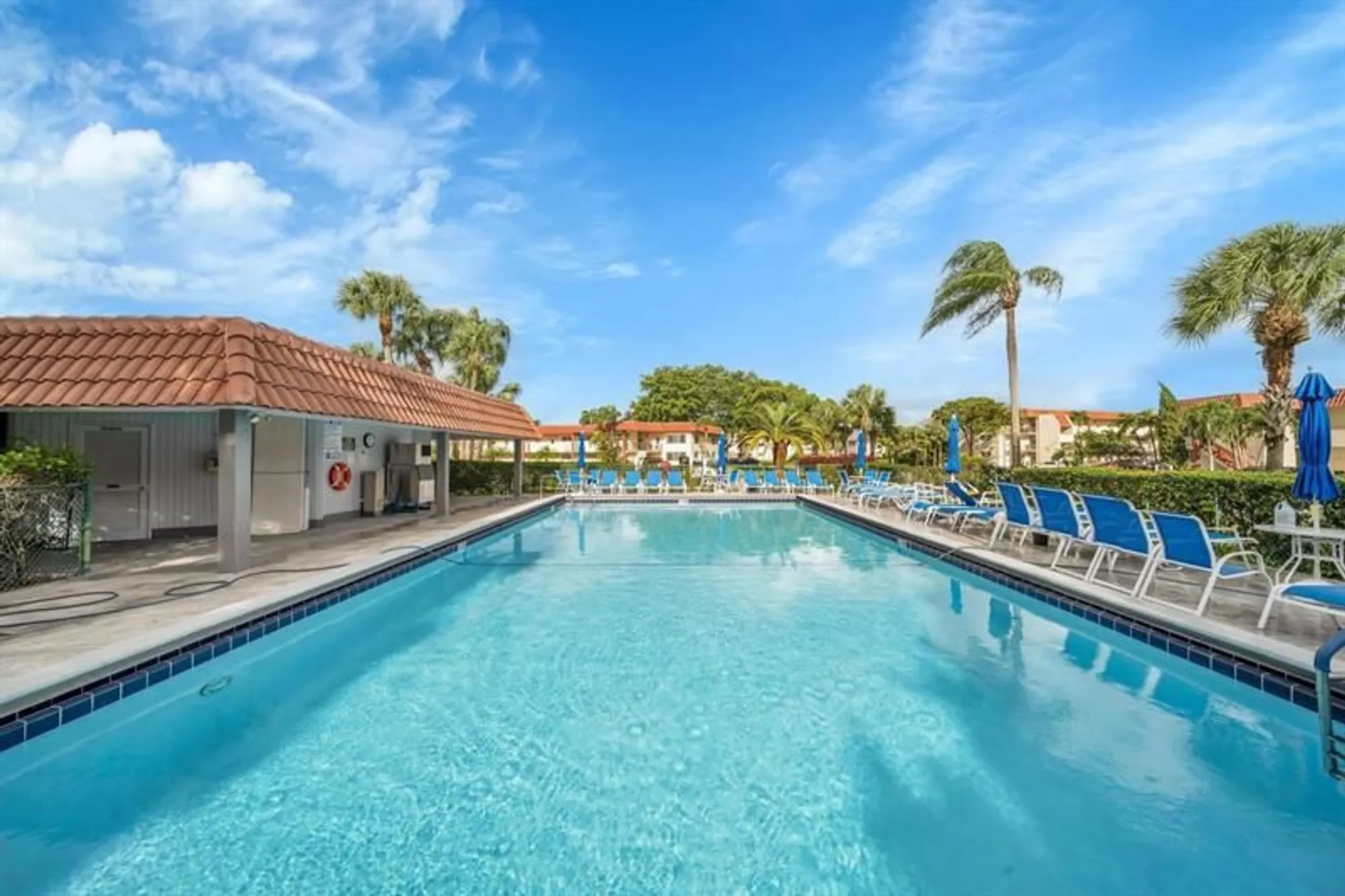 Property Slideshow image 35 of 50 | 8980 s hollybrook blvd 304, Pembroke Pines, FL, 33025