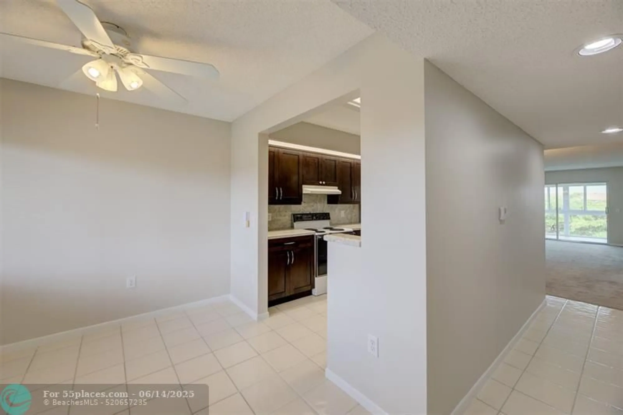 Property Slideshow image 18 of 62 | 750 sw 138th ave apt 403f, Pembroke Pines, FL, 33027