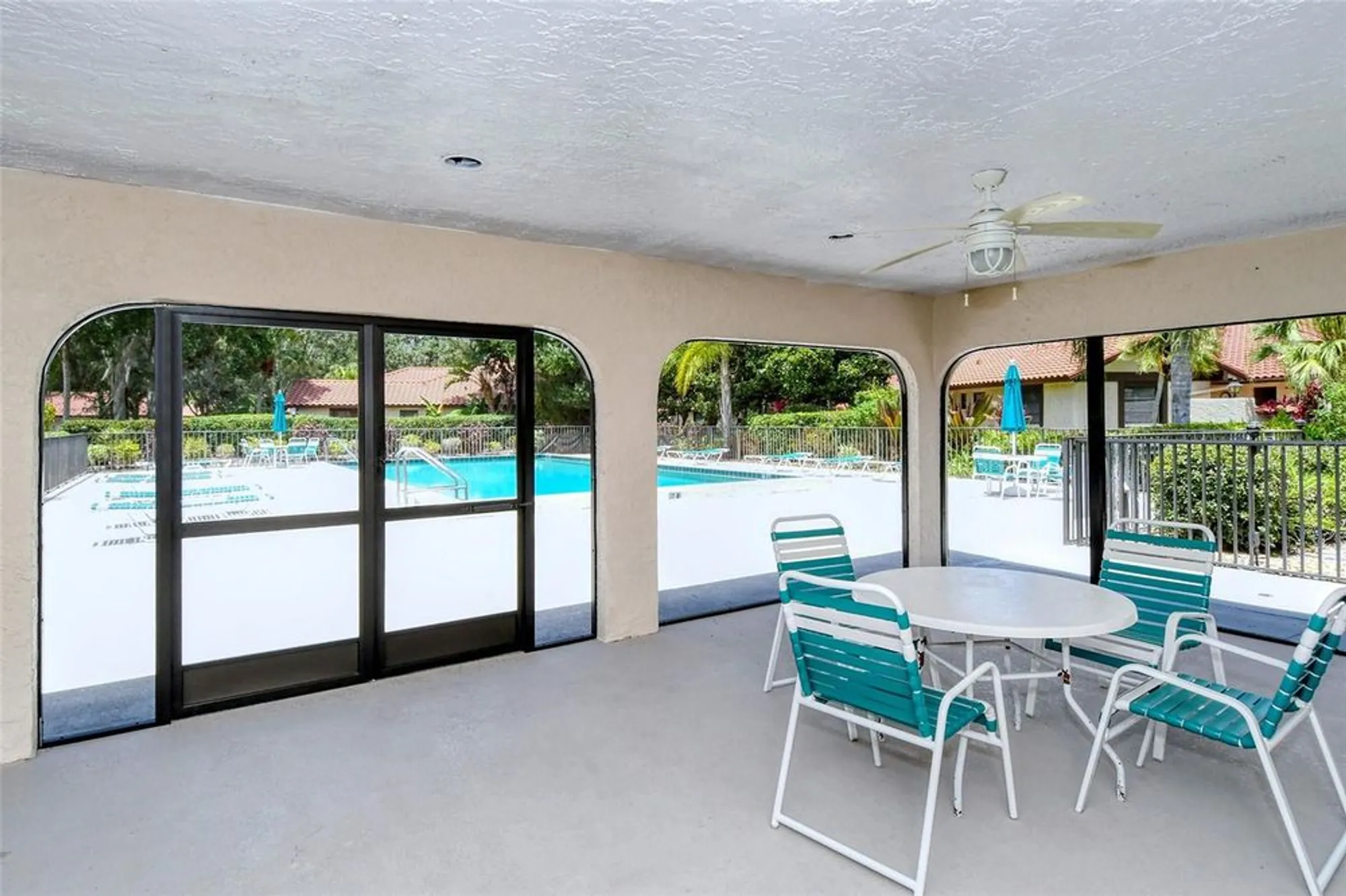 Property Slideshow image 66 of 95 | 7320 golf pointe cir, Sarasota, FL, 34243