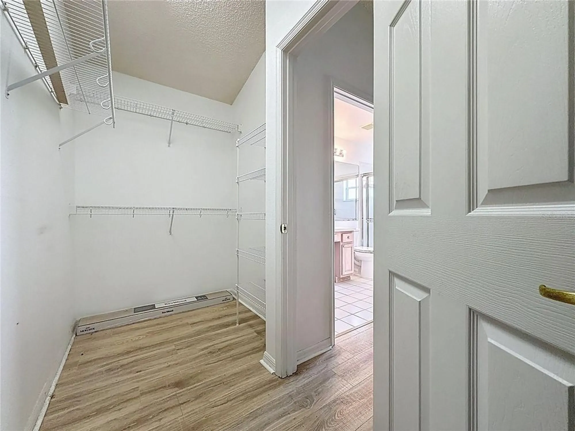 Property Slideshow image 18 of 75 | 3821 doune way, Clermont, FL, 34711